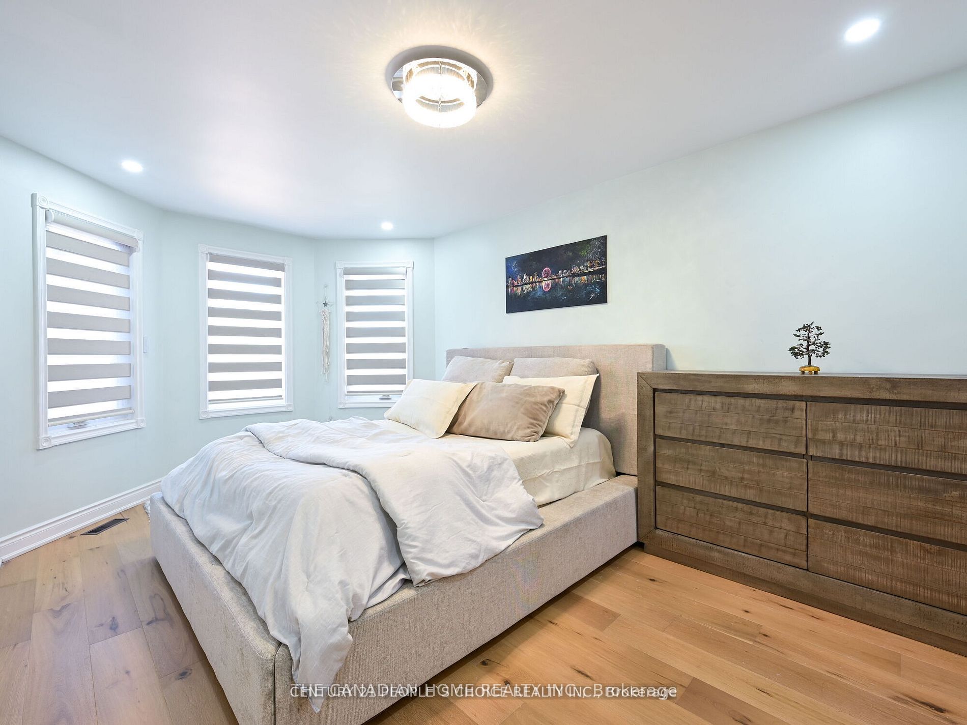 MLS #W12338431 image #8