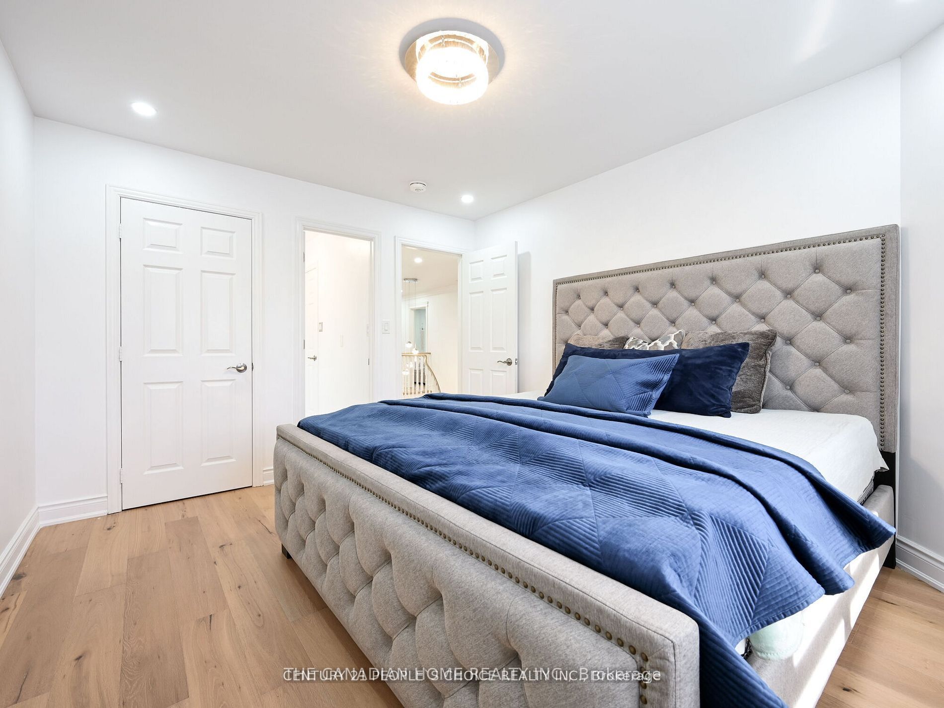 MLS #W12338431 image #9