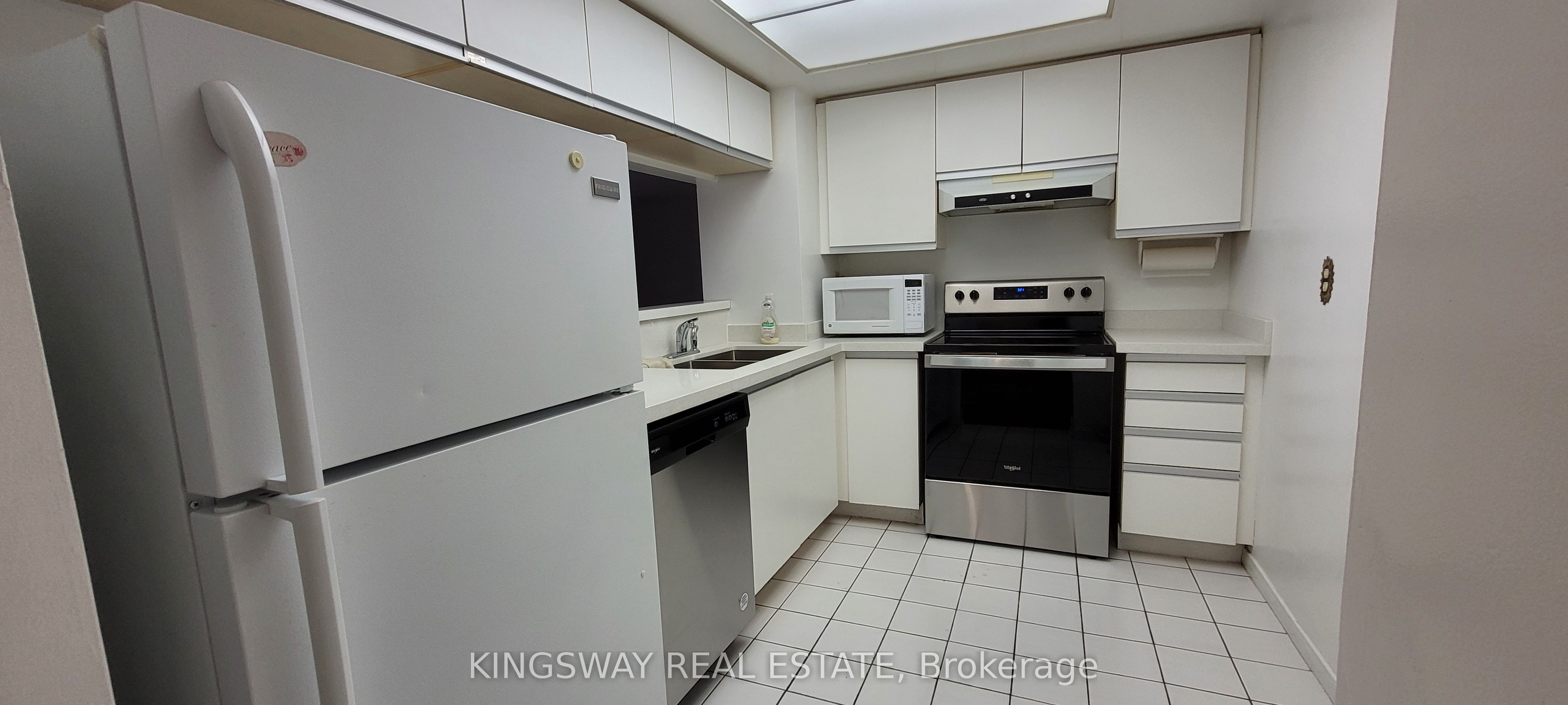 MLS #W12338552 image #1