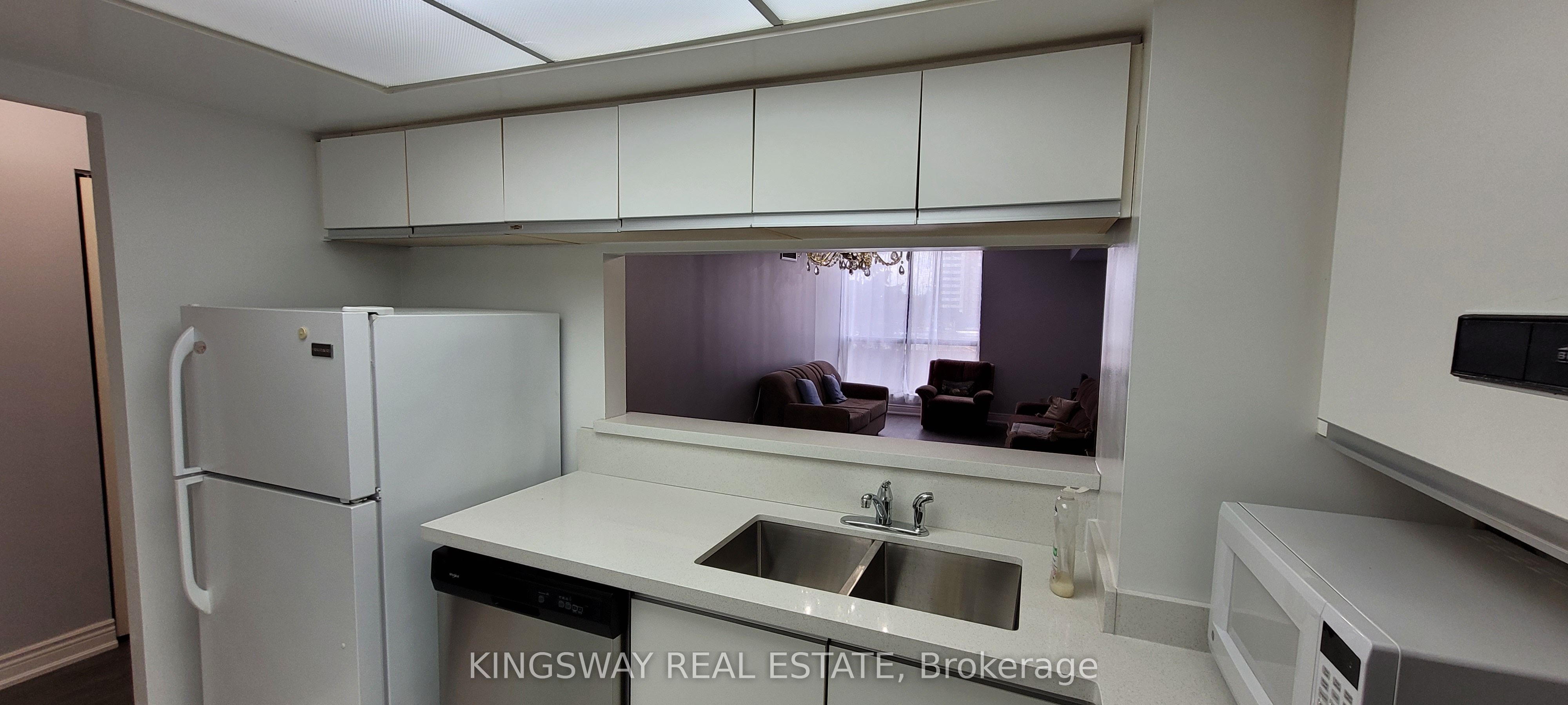 MLS #W12338552 image #2