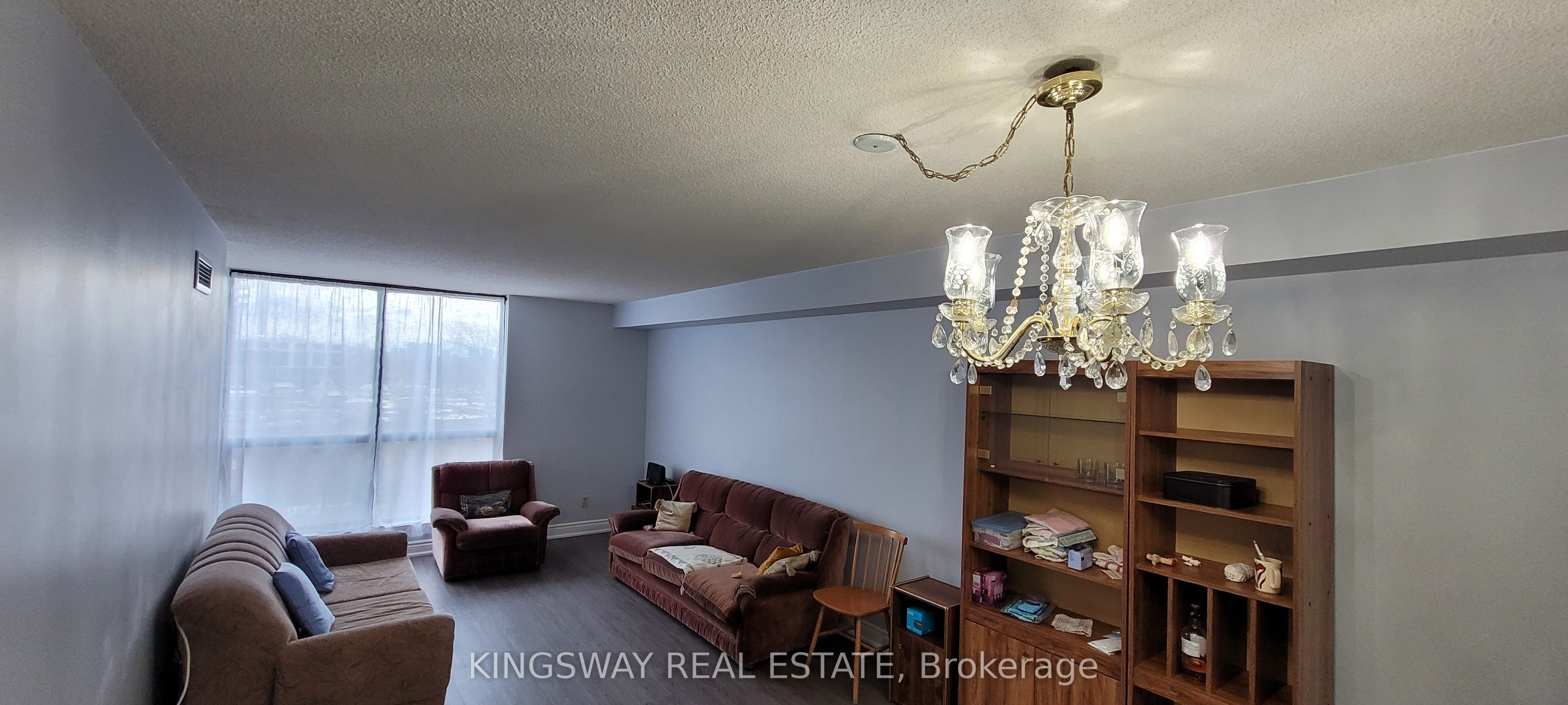 MLS #W12338552 image #6