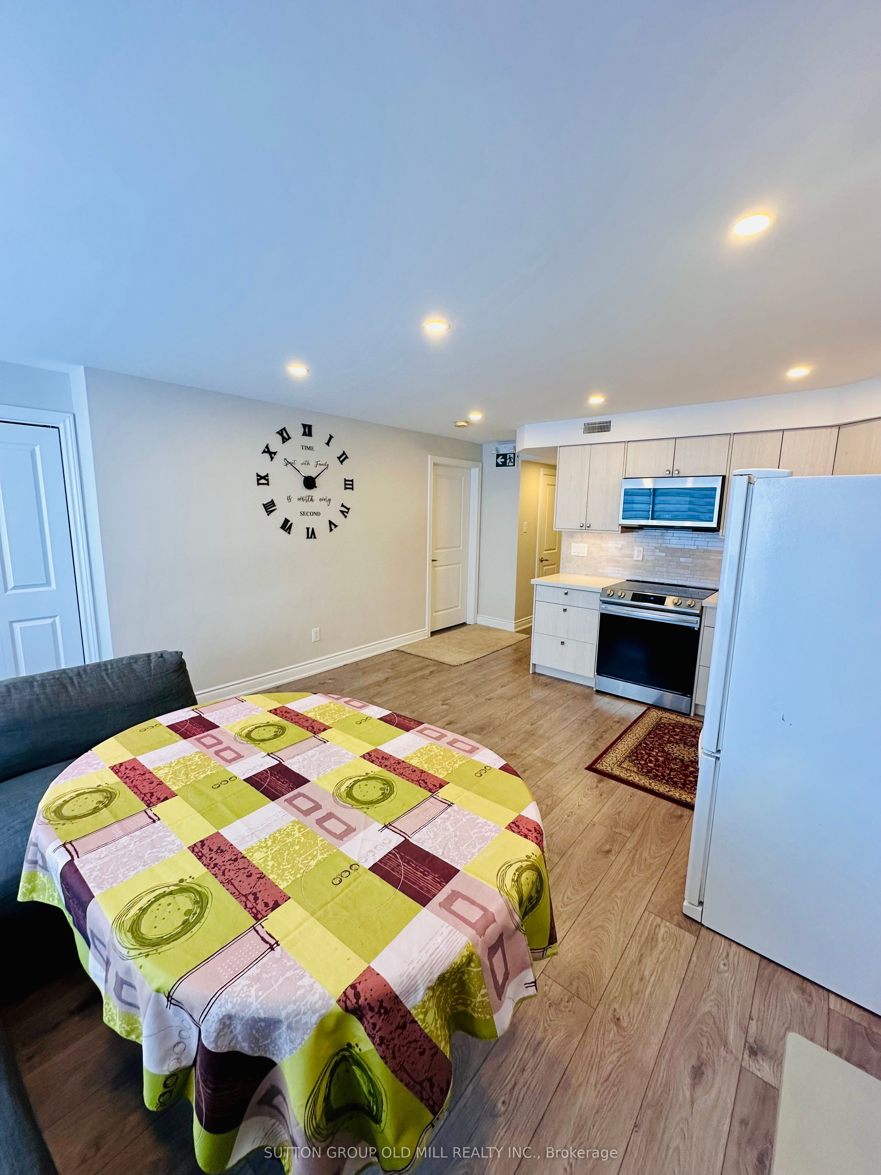 MLS #W12339050 image #10