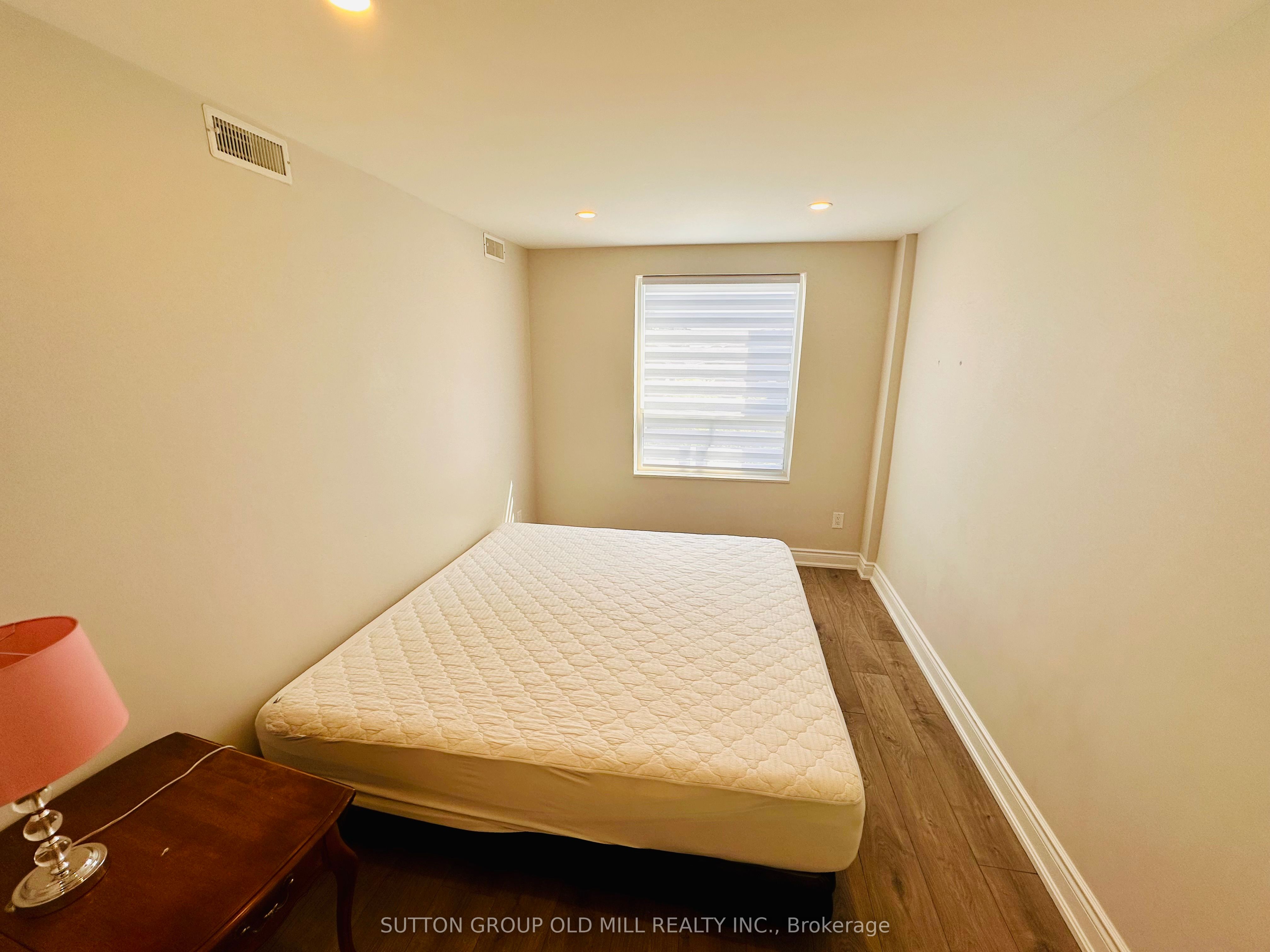 MLS #W12339050 image #15