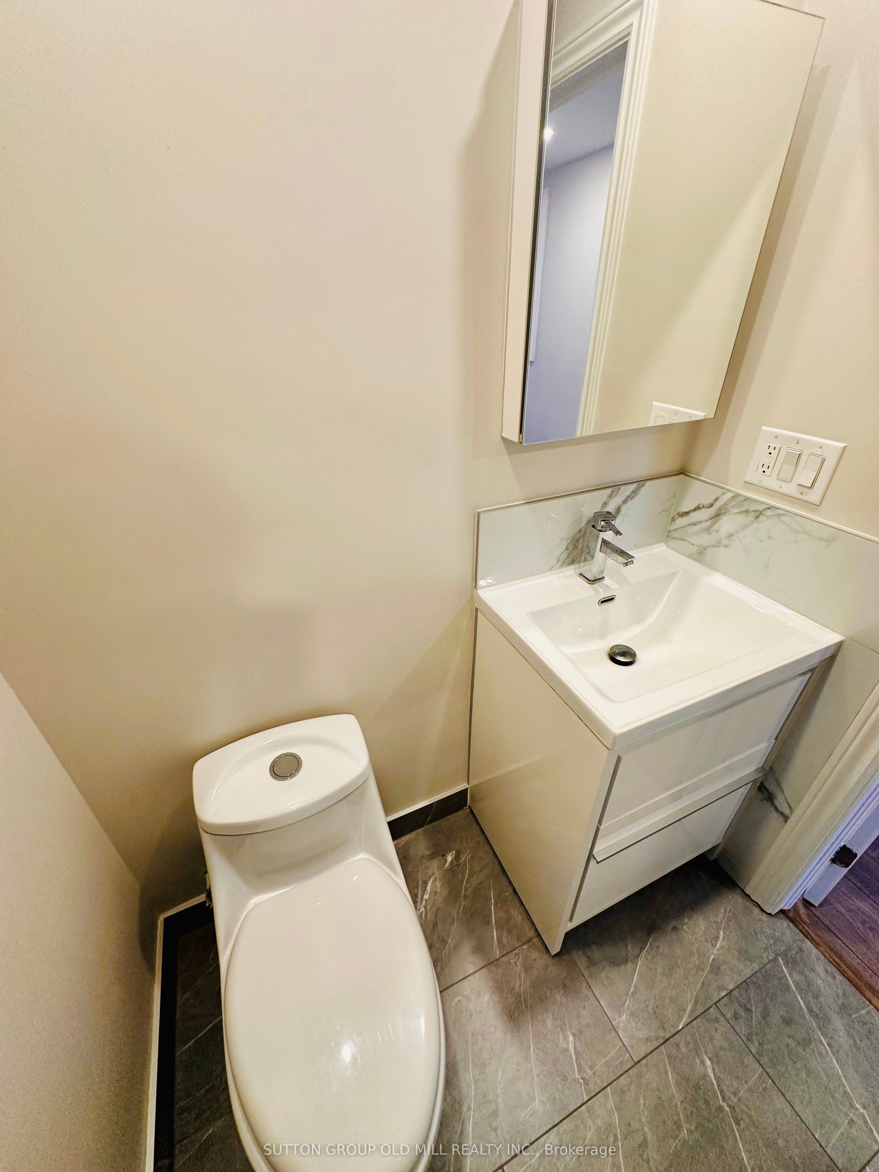 MLS #W12339050 image #22