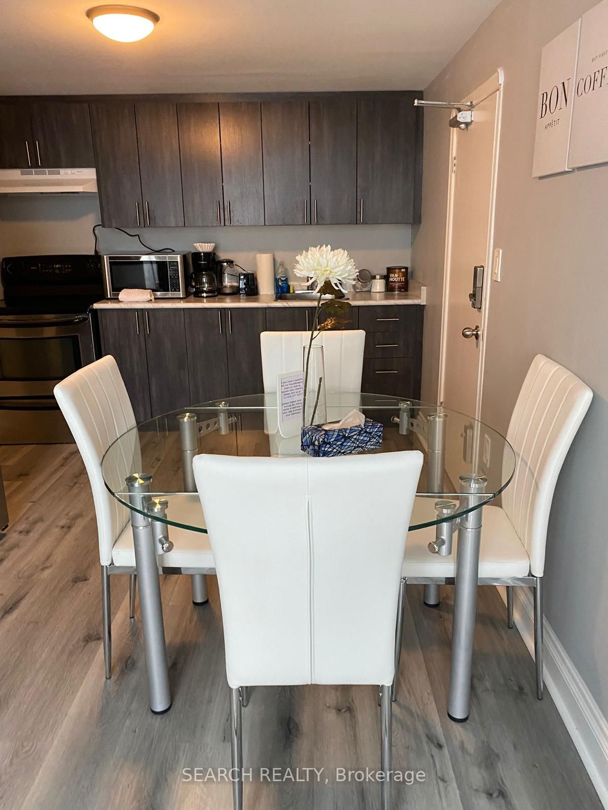 MLS #W12339553 image #3