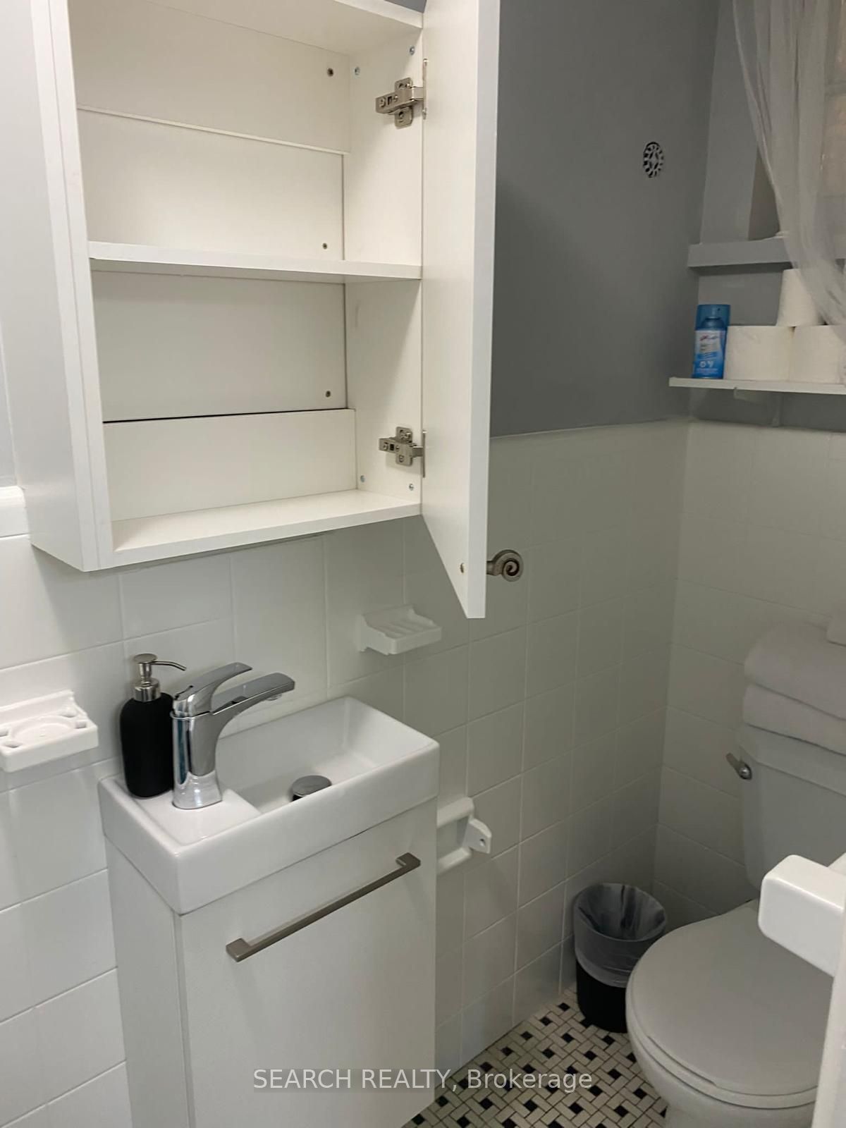 MLS #W12339553 image #9