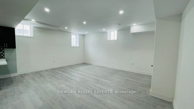 MLS #W12339953 image #8