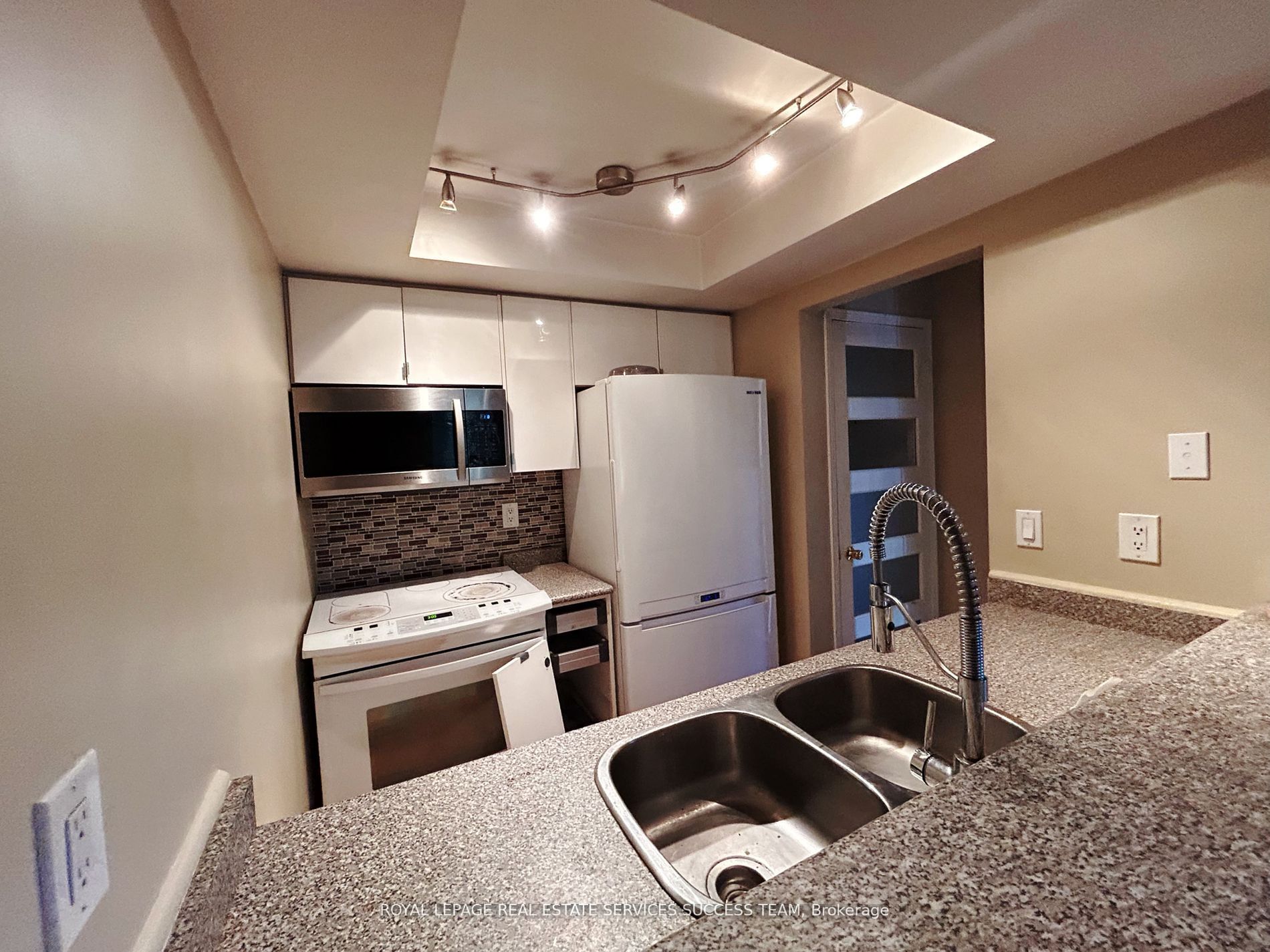 MLS #W12341133 image #2