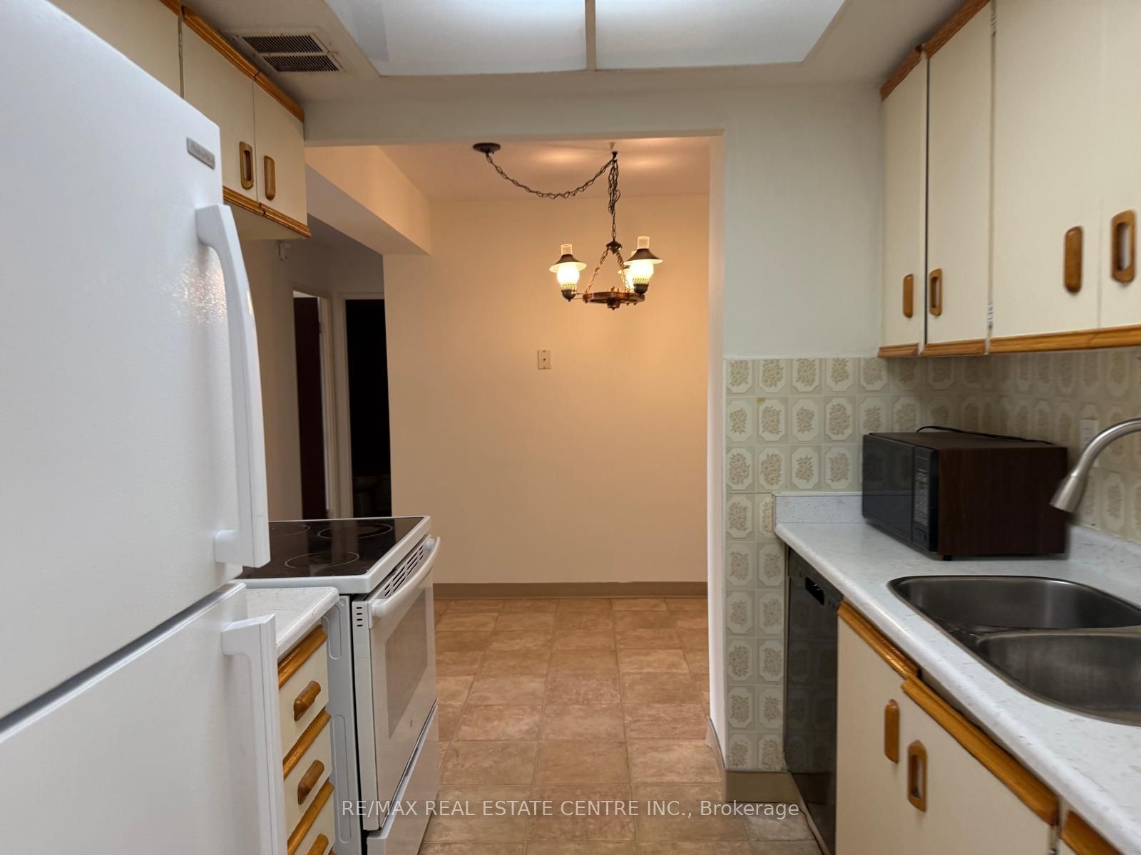 MLS #W12341827 image #40