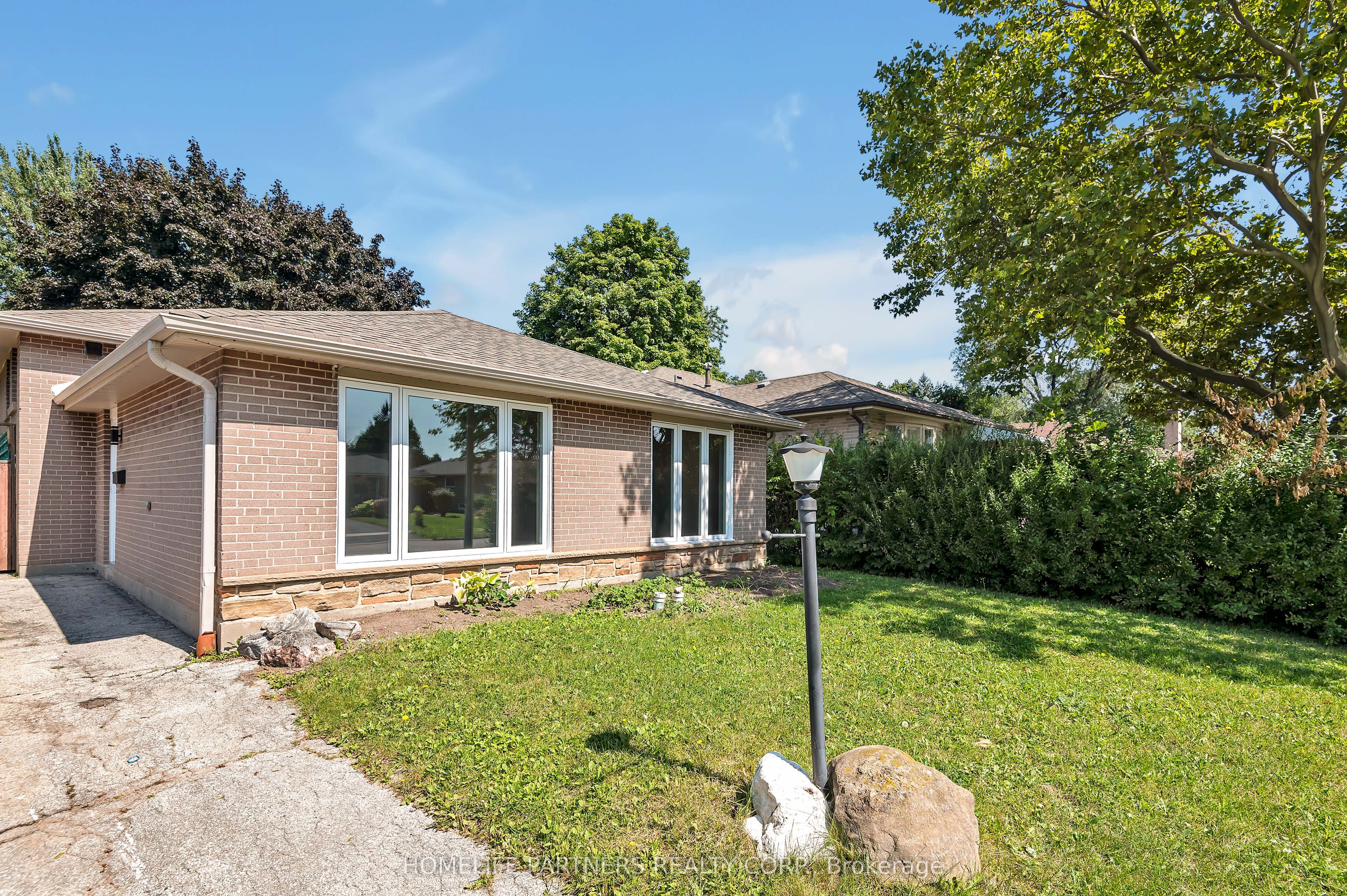 MLS #W12342227 image #24