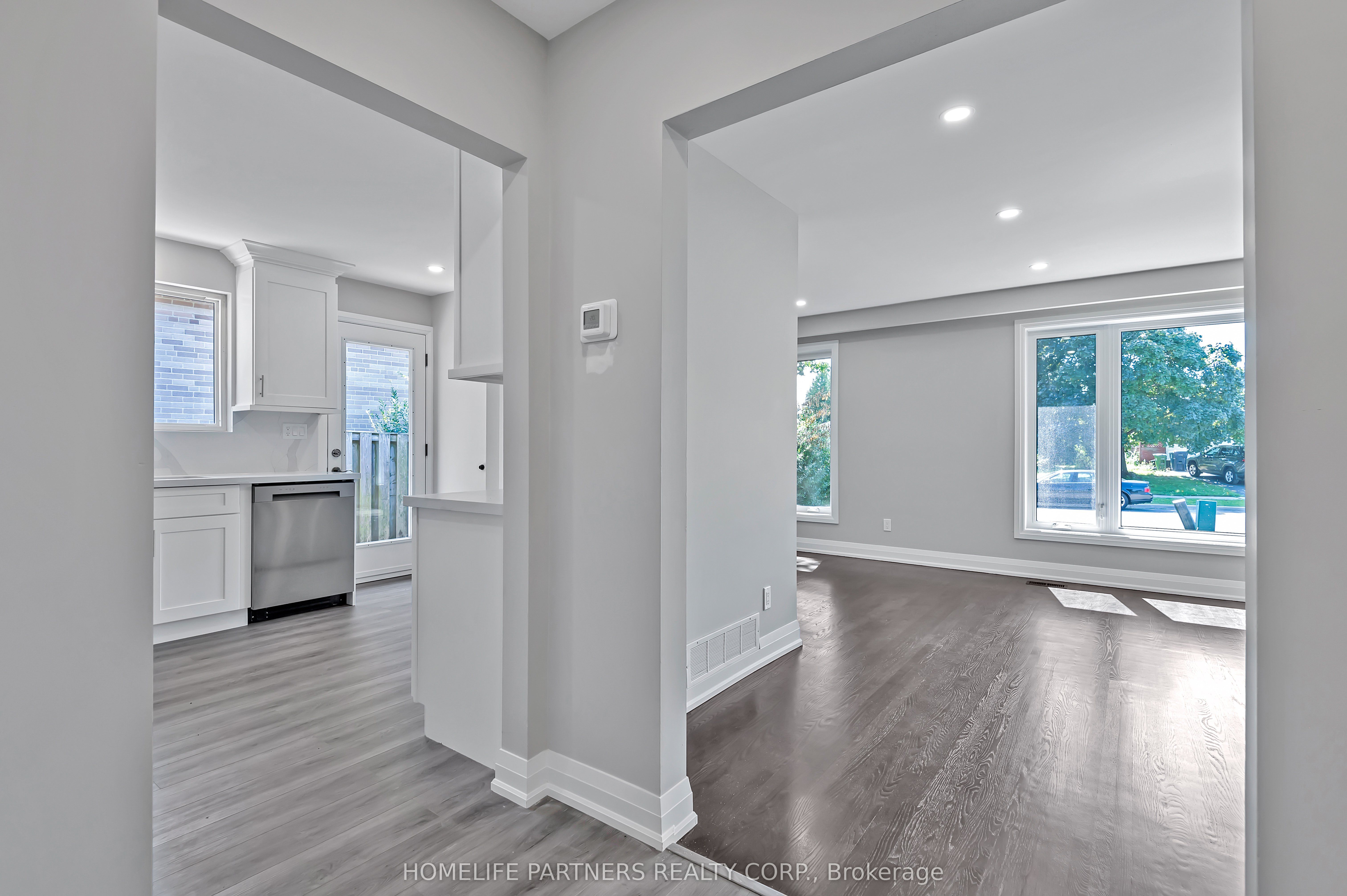 MLS #W12342227 image #6