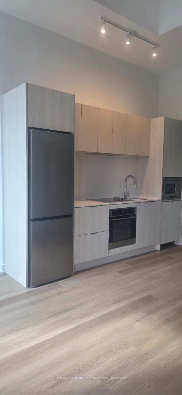 MLS #W12342337 image #1