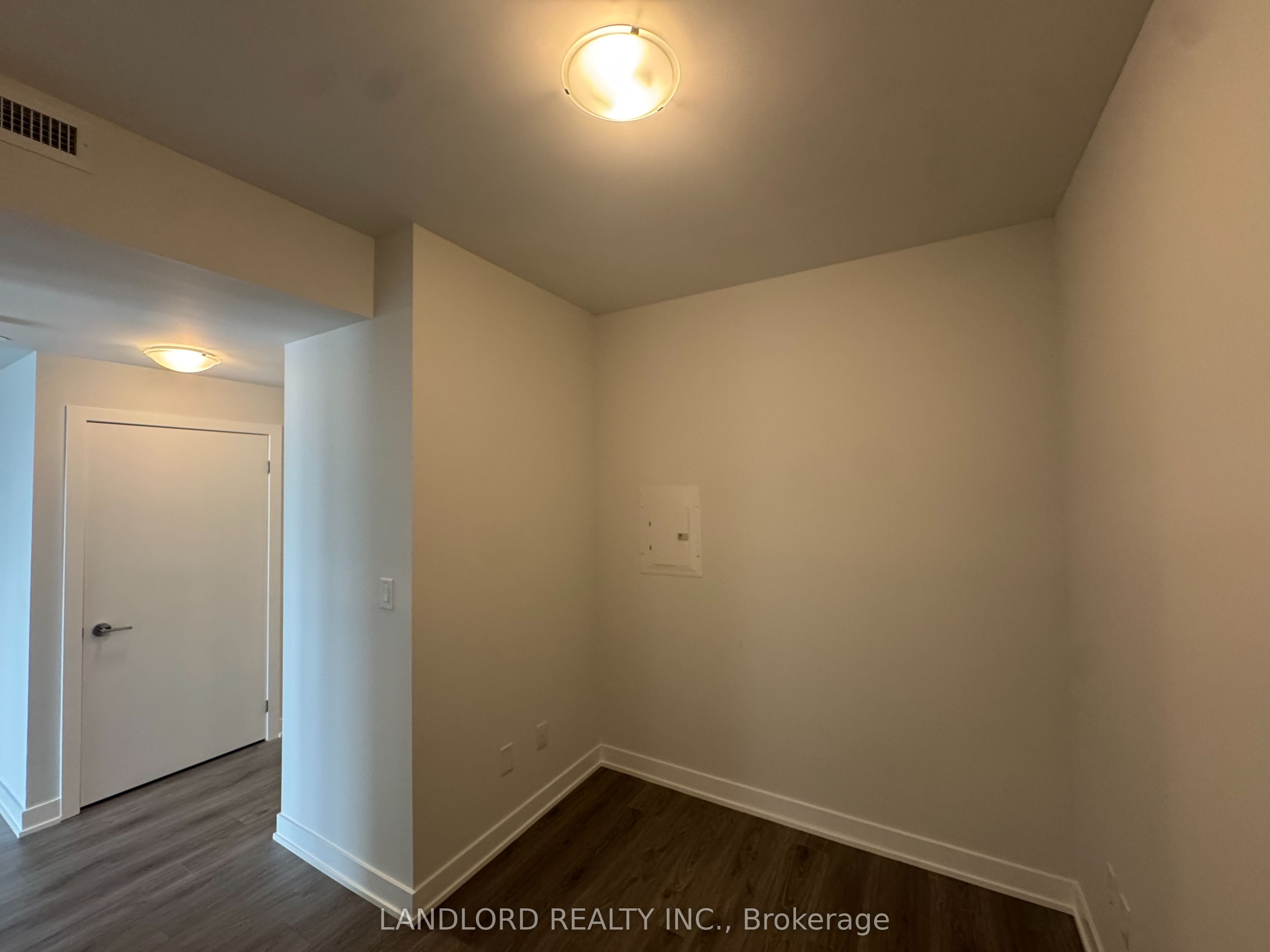 MLS #W12343763 image #15