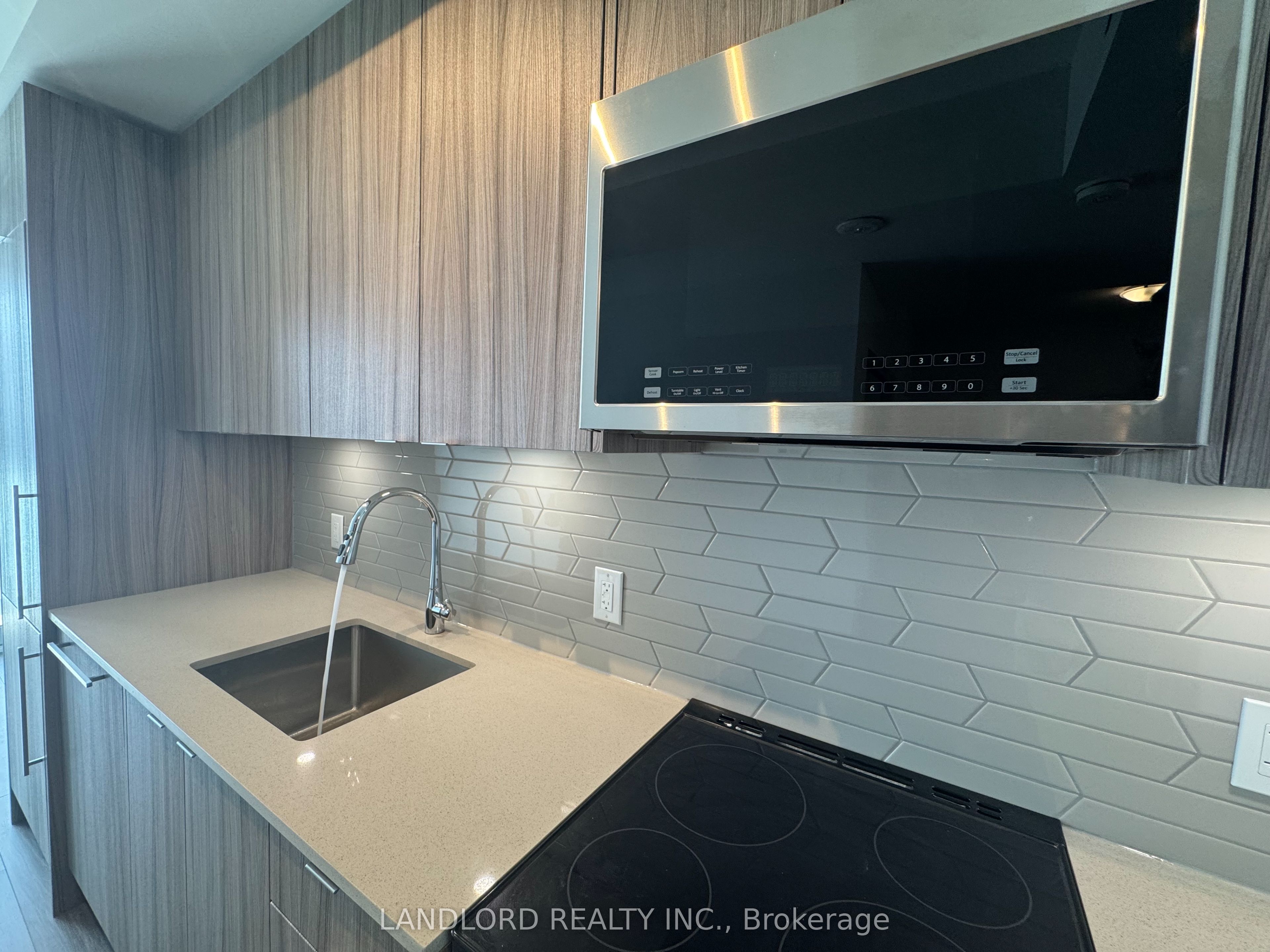 MLS #W12343763 image #4