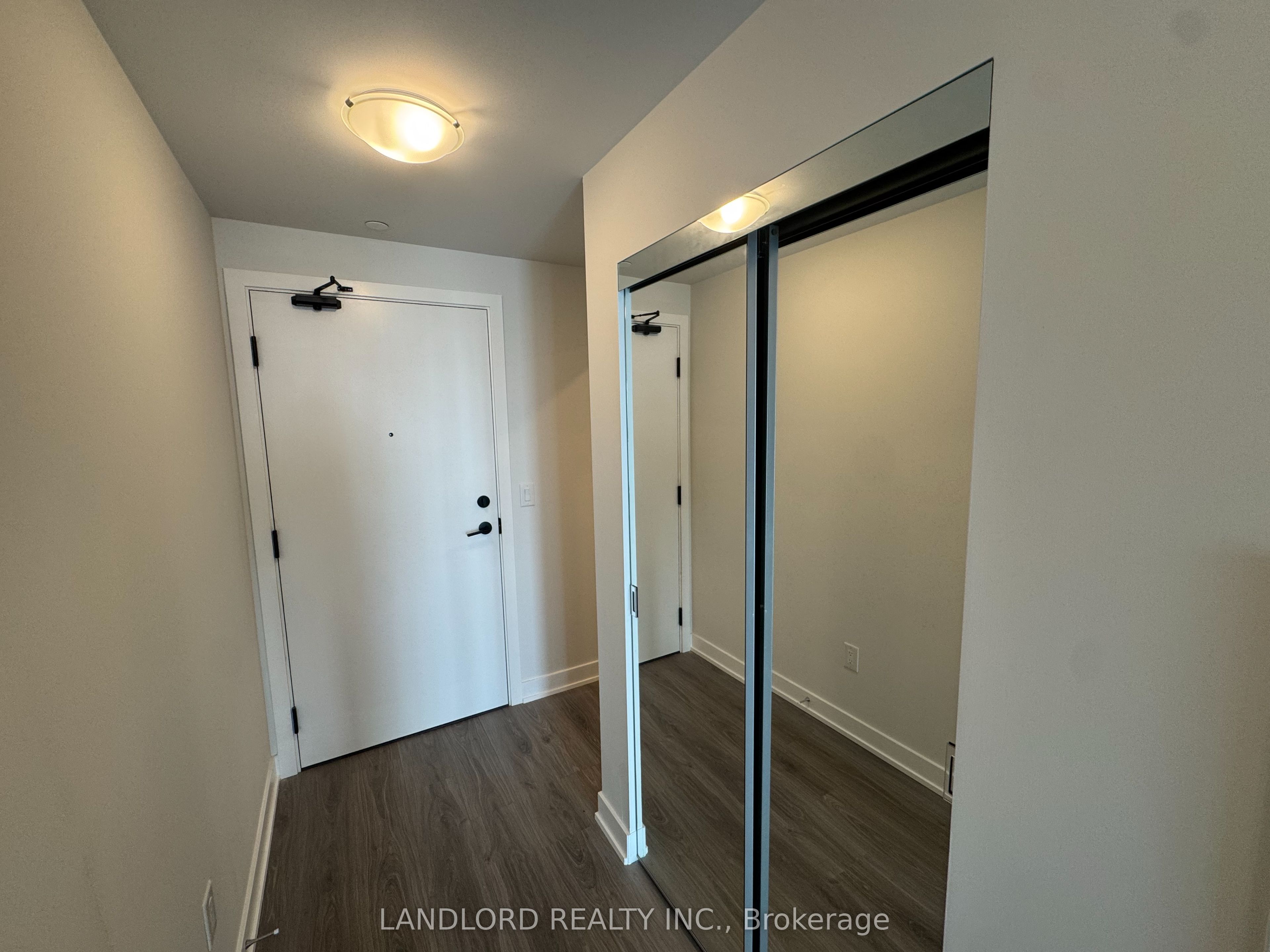 MLS #W12343763 image #9