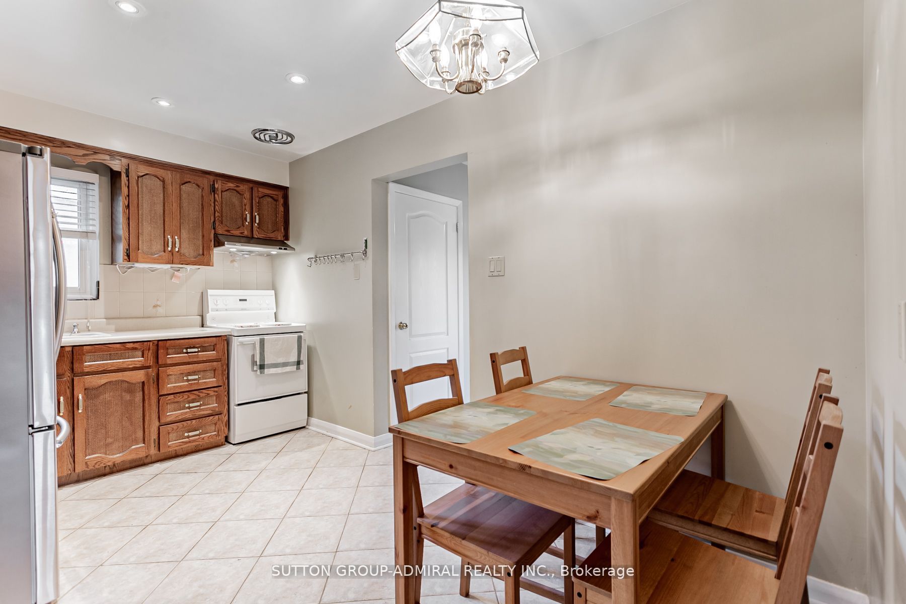 MLS #W12343785 image #11