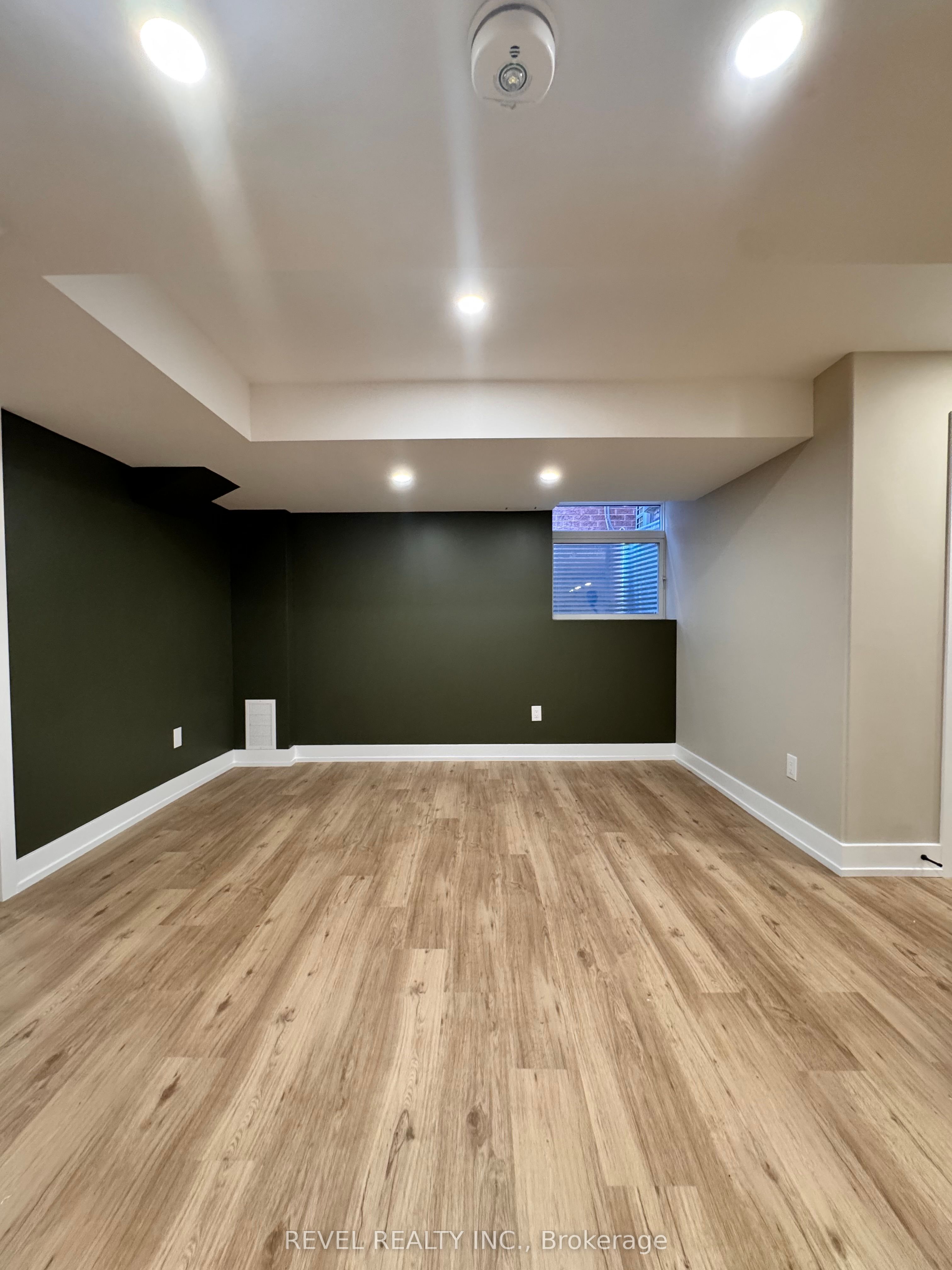 MLS #W12345830 image #9