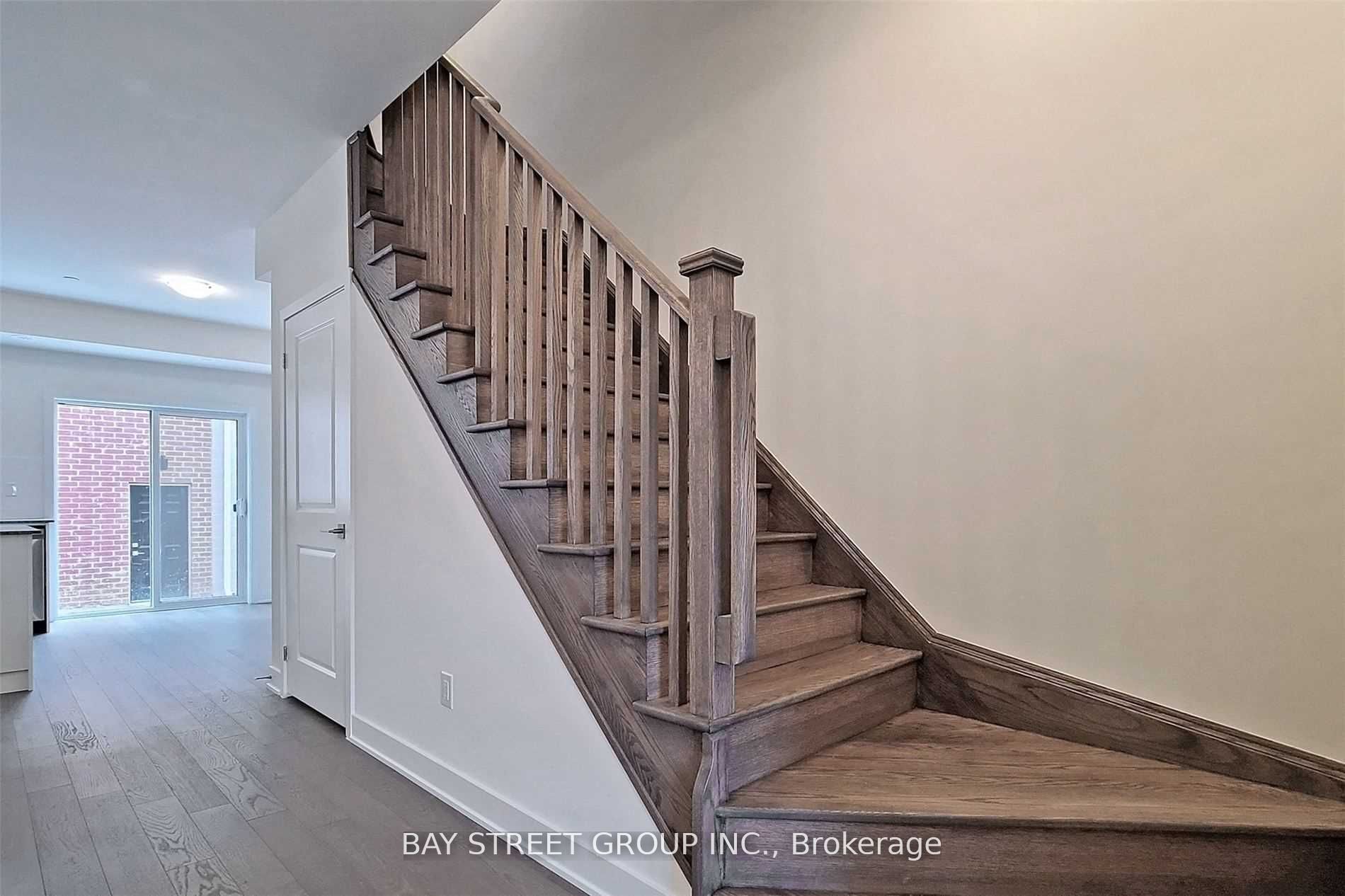 MLS #W12345928 image #8