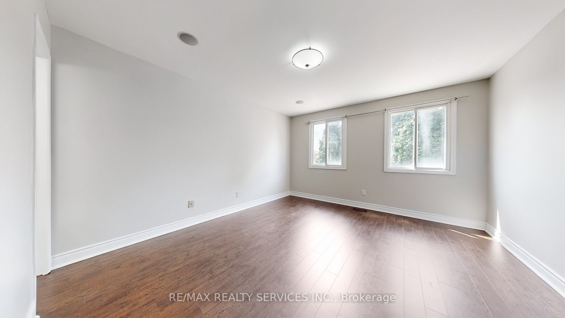 MLS #W12346358 image #17