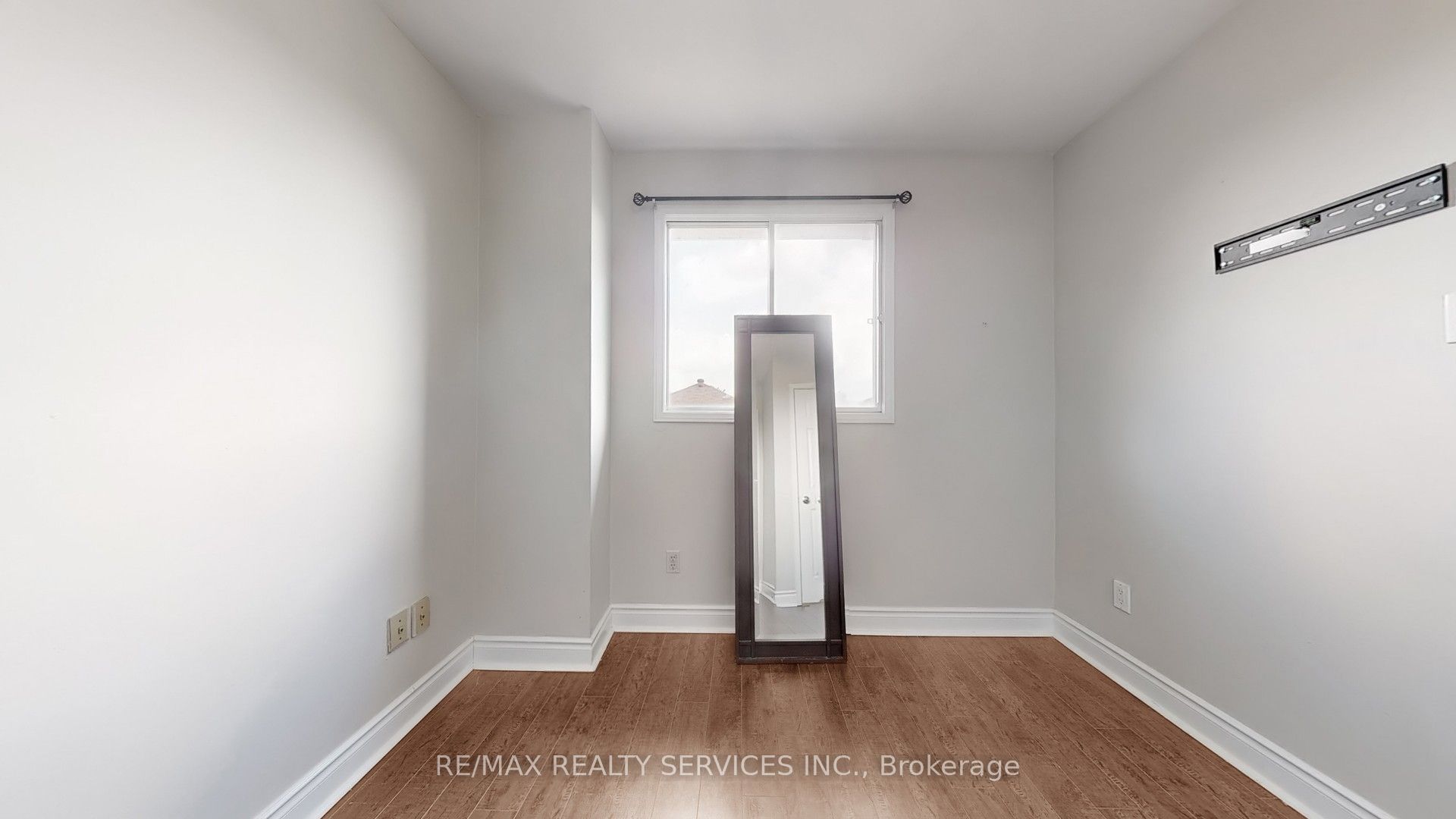 MLS #W12346358 image #20