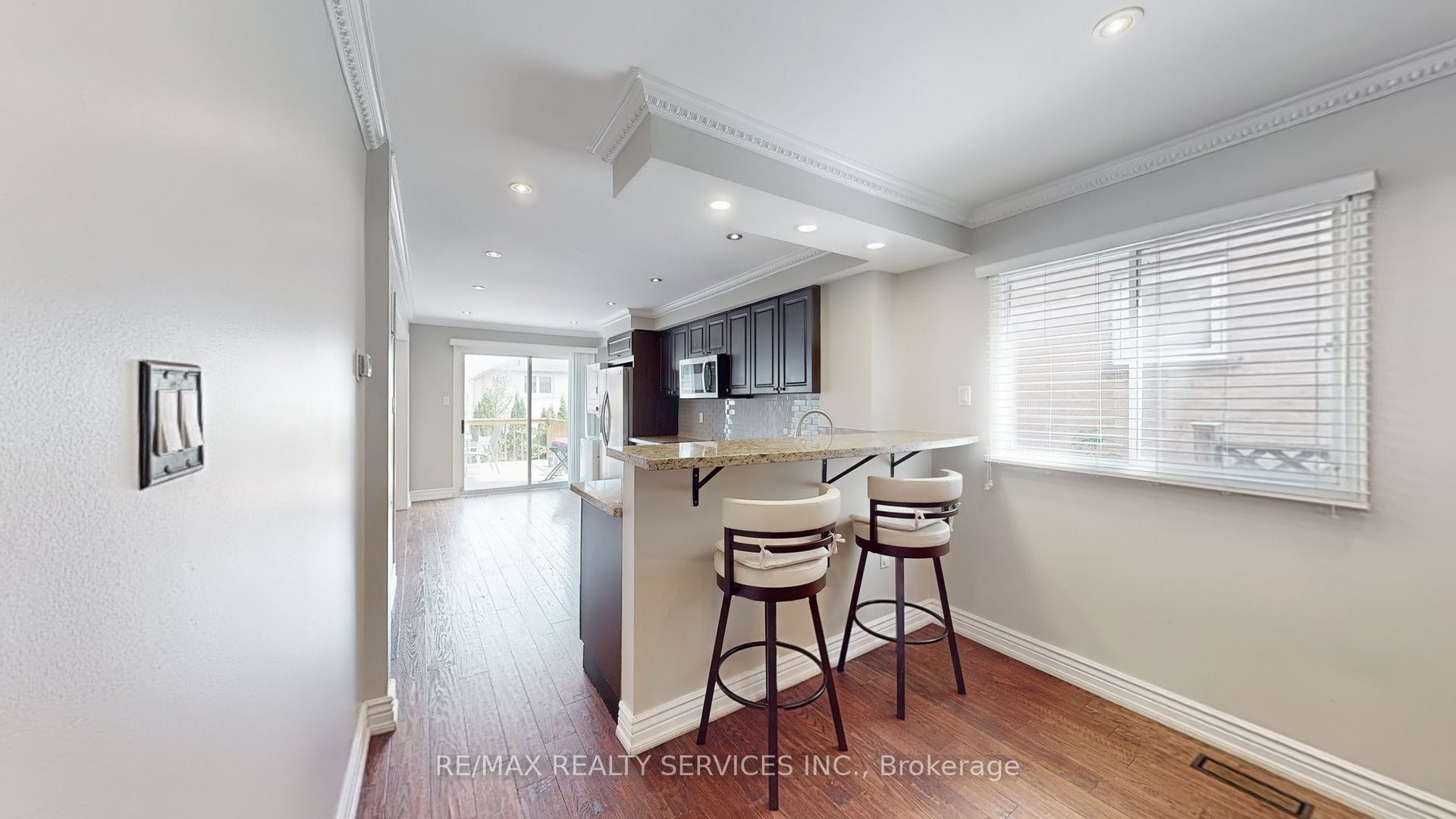 MLS #W12346358 image #9