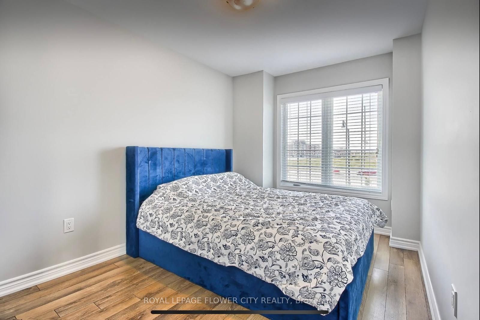 MLS #W12346517 image #11