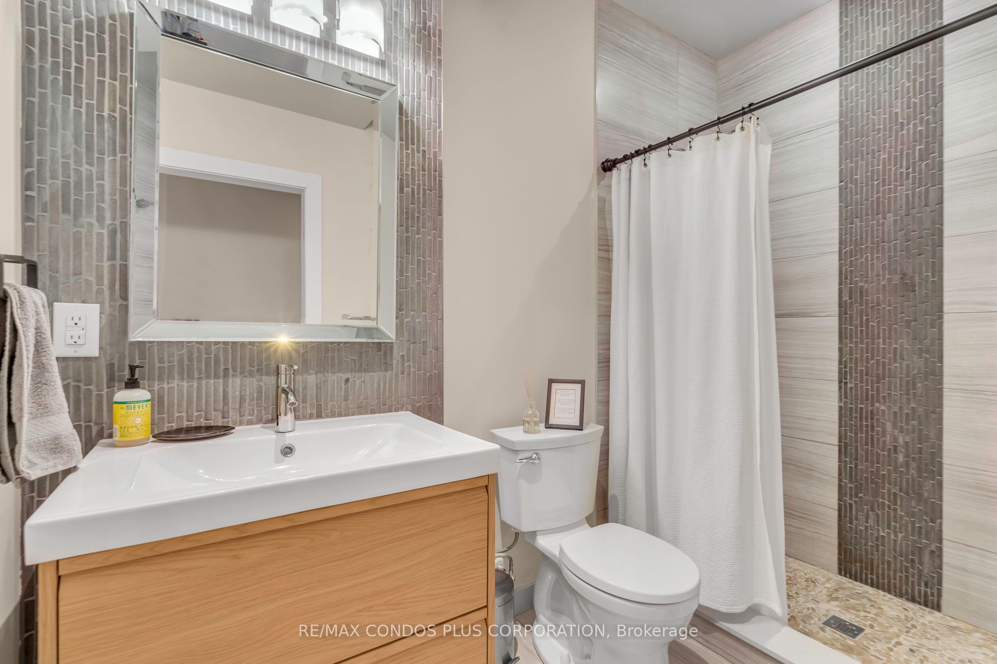 MLS #W12347660 image #11