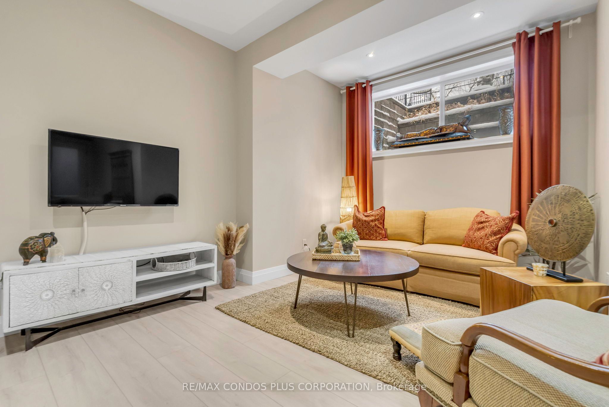 MLS #W12347660 image #8