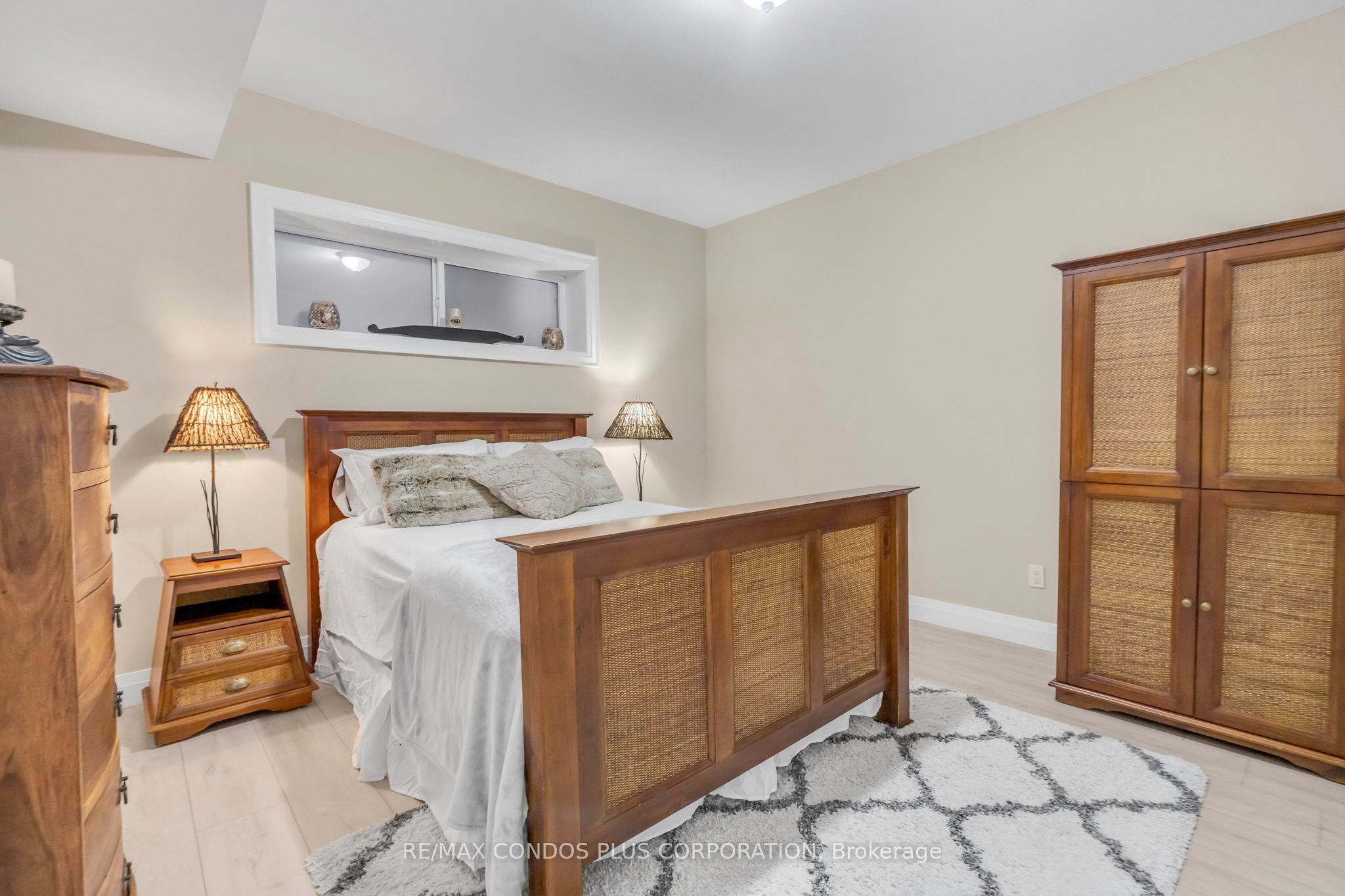 MLS #W12347660 image #9