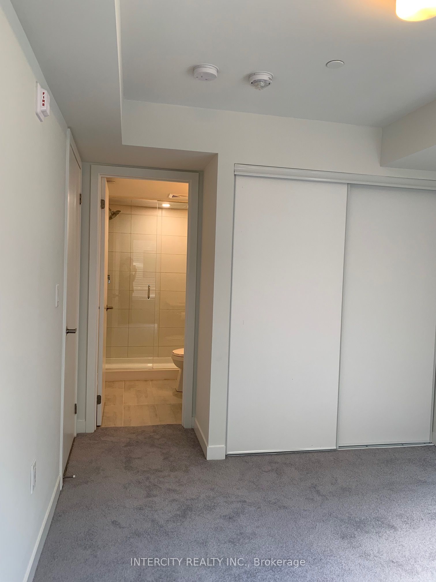 MLS #W12347837 image #10