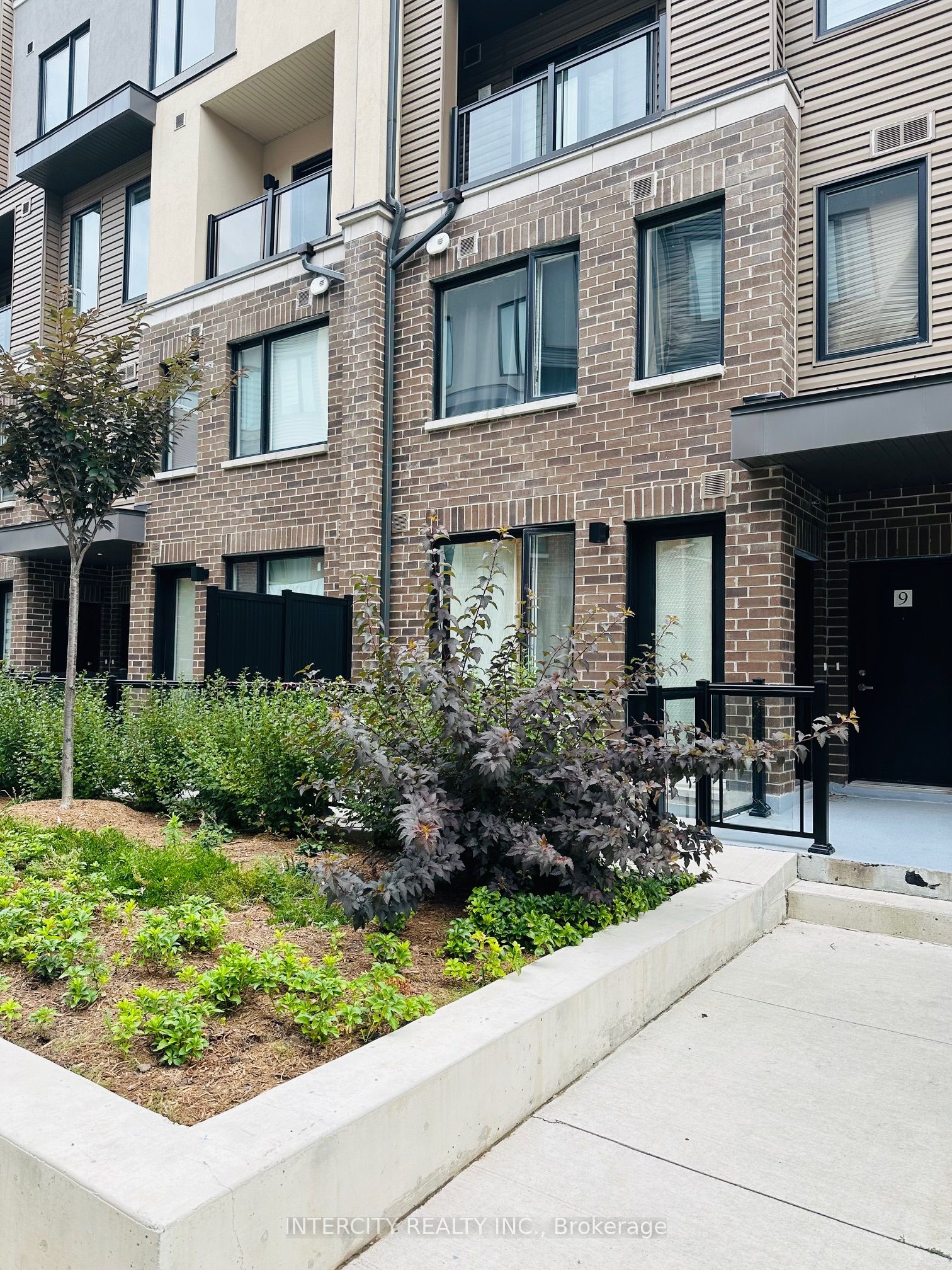 MLS #W12347837 image #24