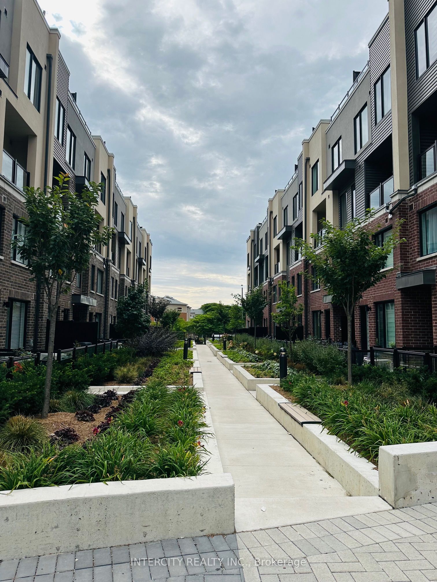 MLS #W12347837 image #28