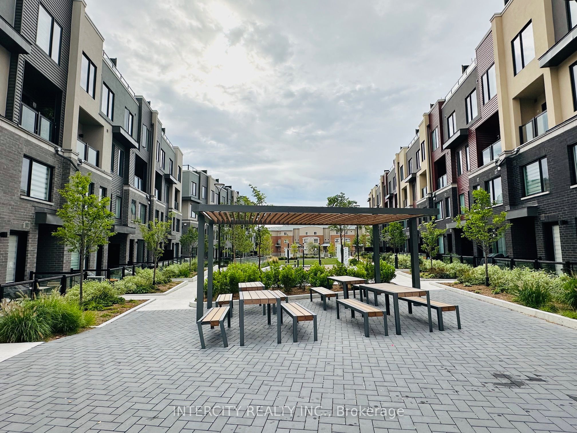 MLS #W12347837 image #32