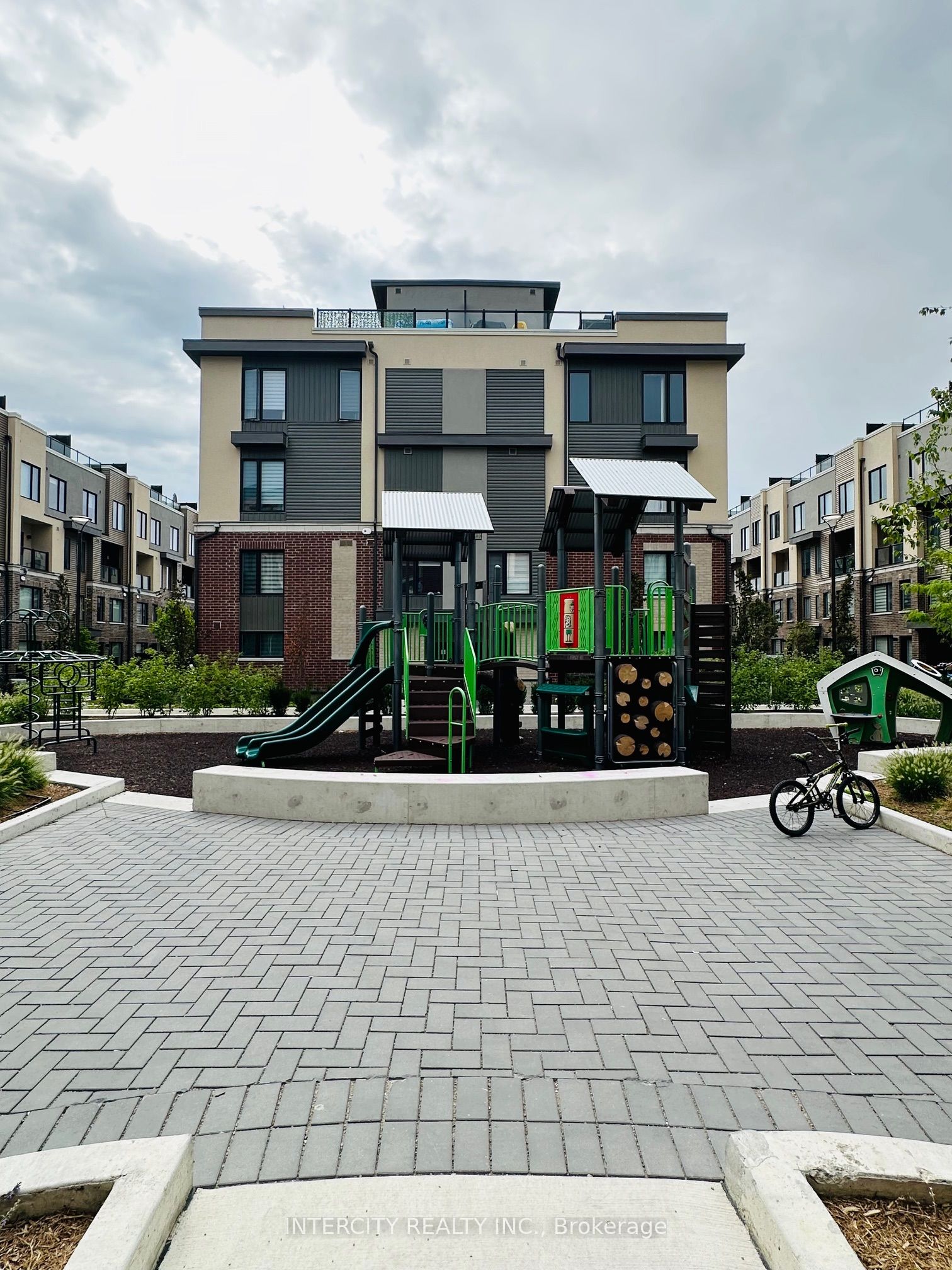 MLS #W12347837 image #33