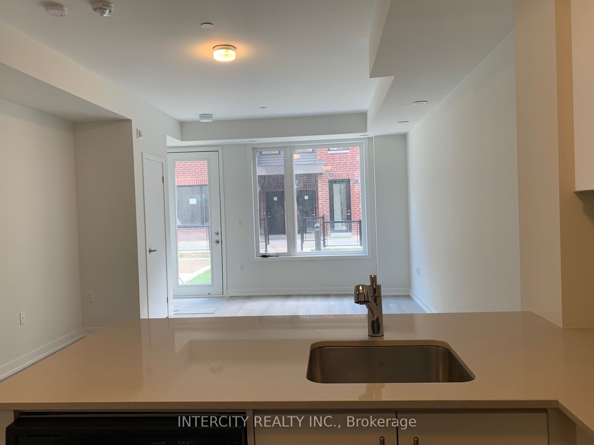 MLS #W12347837 image #4