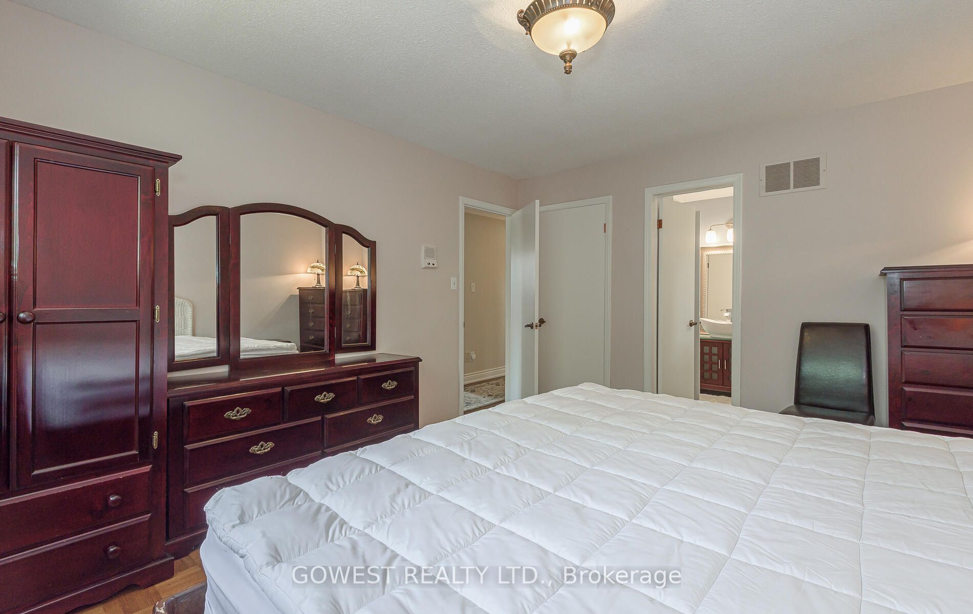 MLS #W12347841 image #24