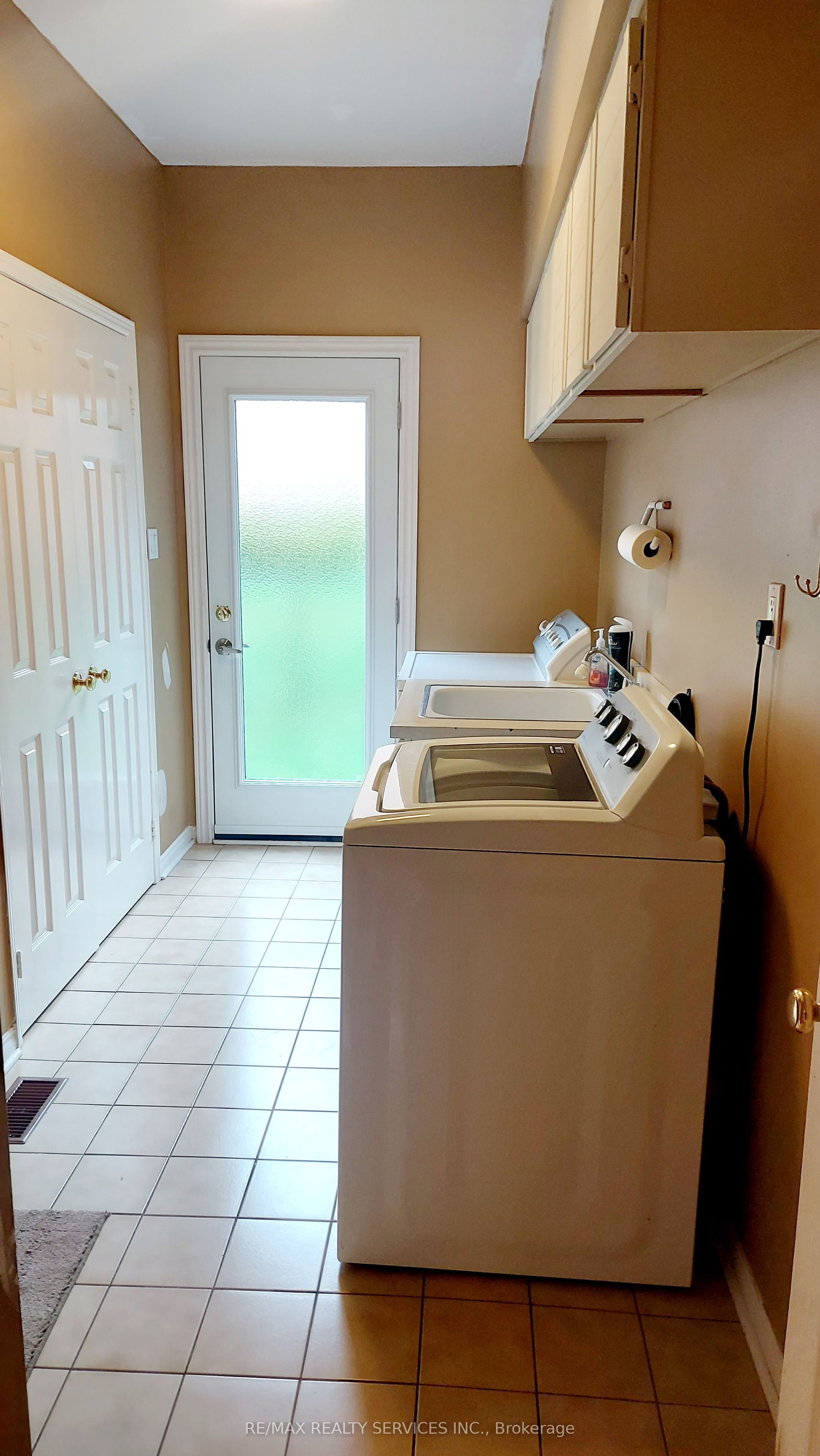 MLS #W12348242 image #17