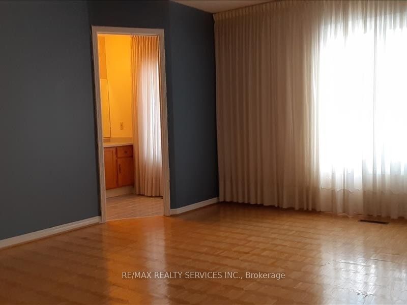 MLS #W12348242 image #21