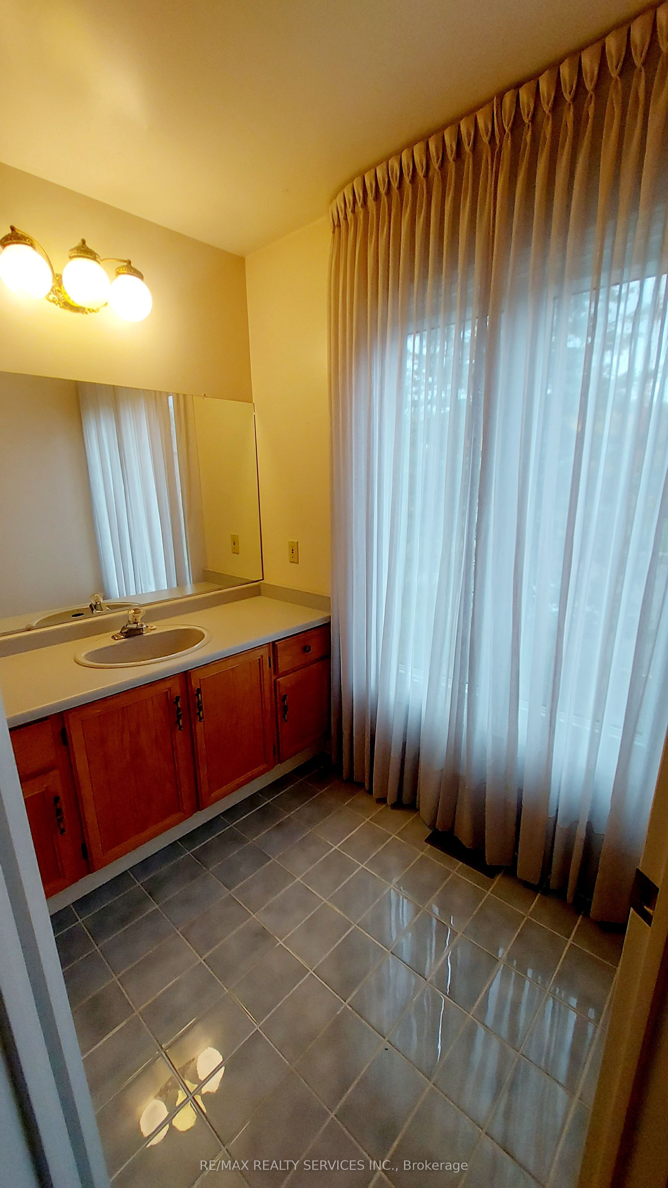 MLS #W12348242 image #22