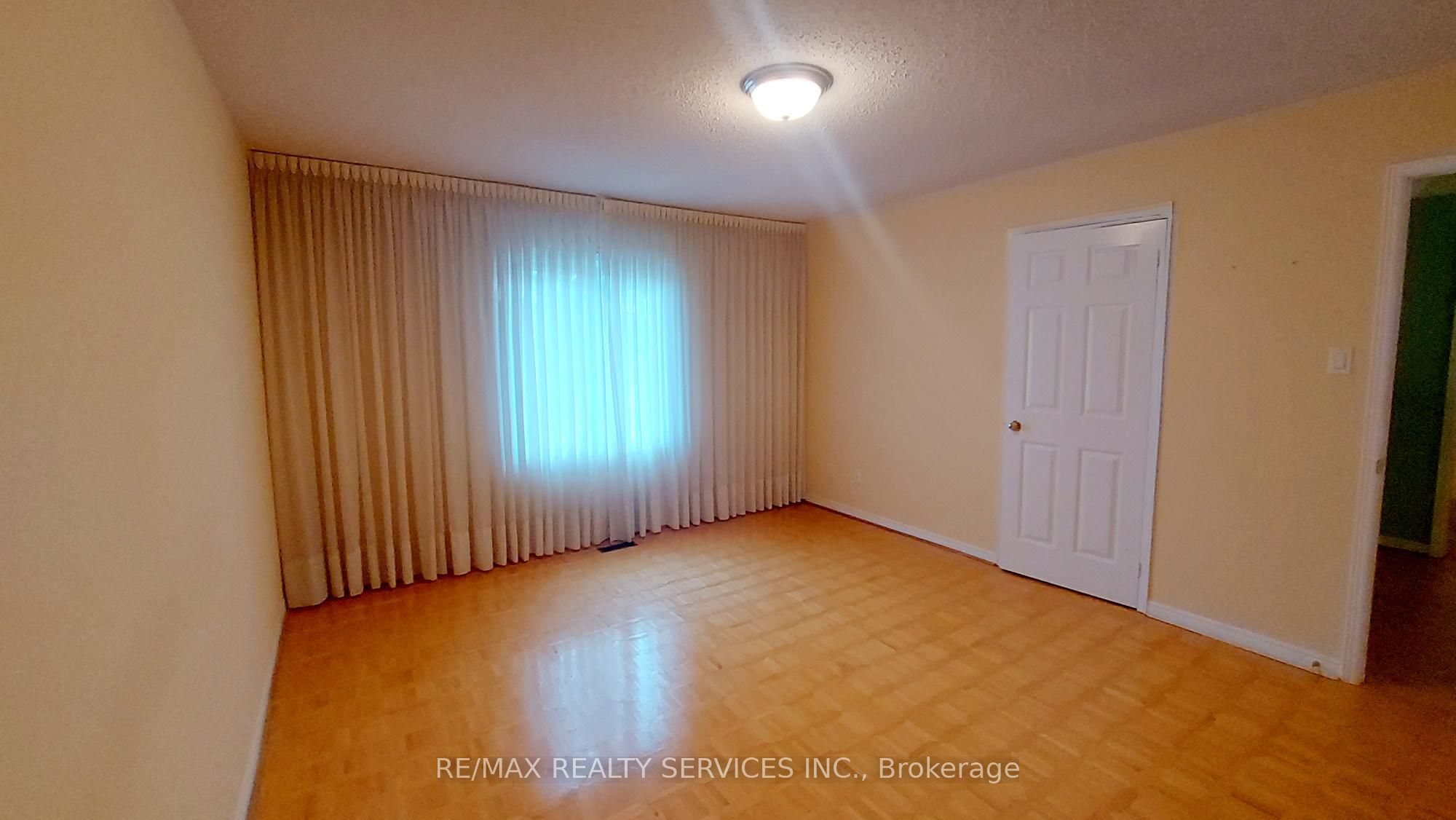 MLS #W12348242 image #24