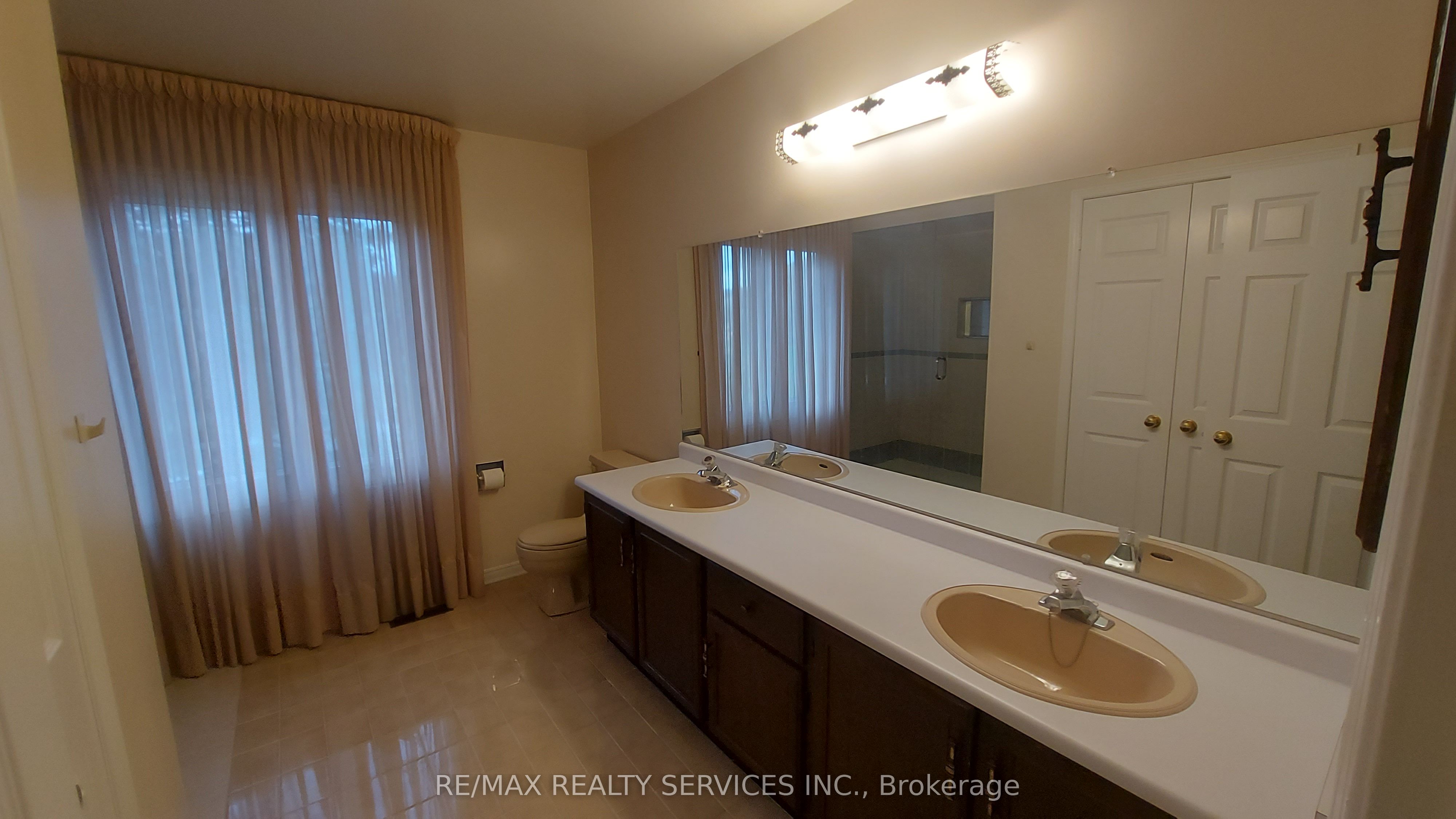 MLS #W12348242 image #25