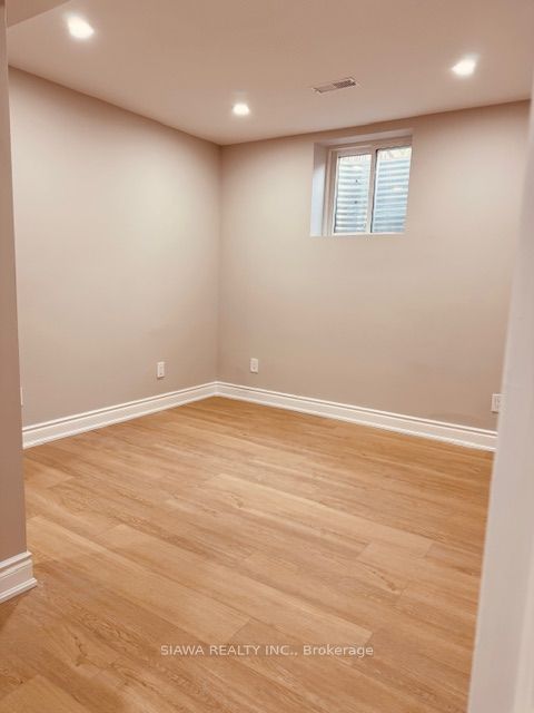 MLS #W12348602 image #2