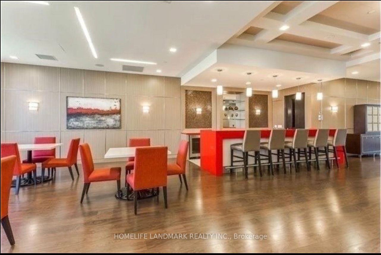 MLS #W12349196 image #11