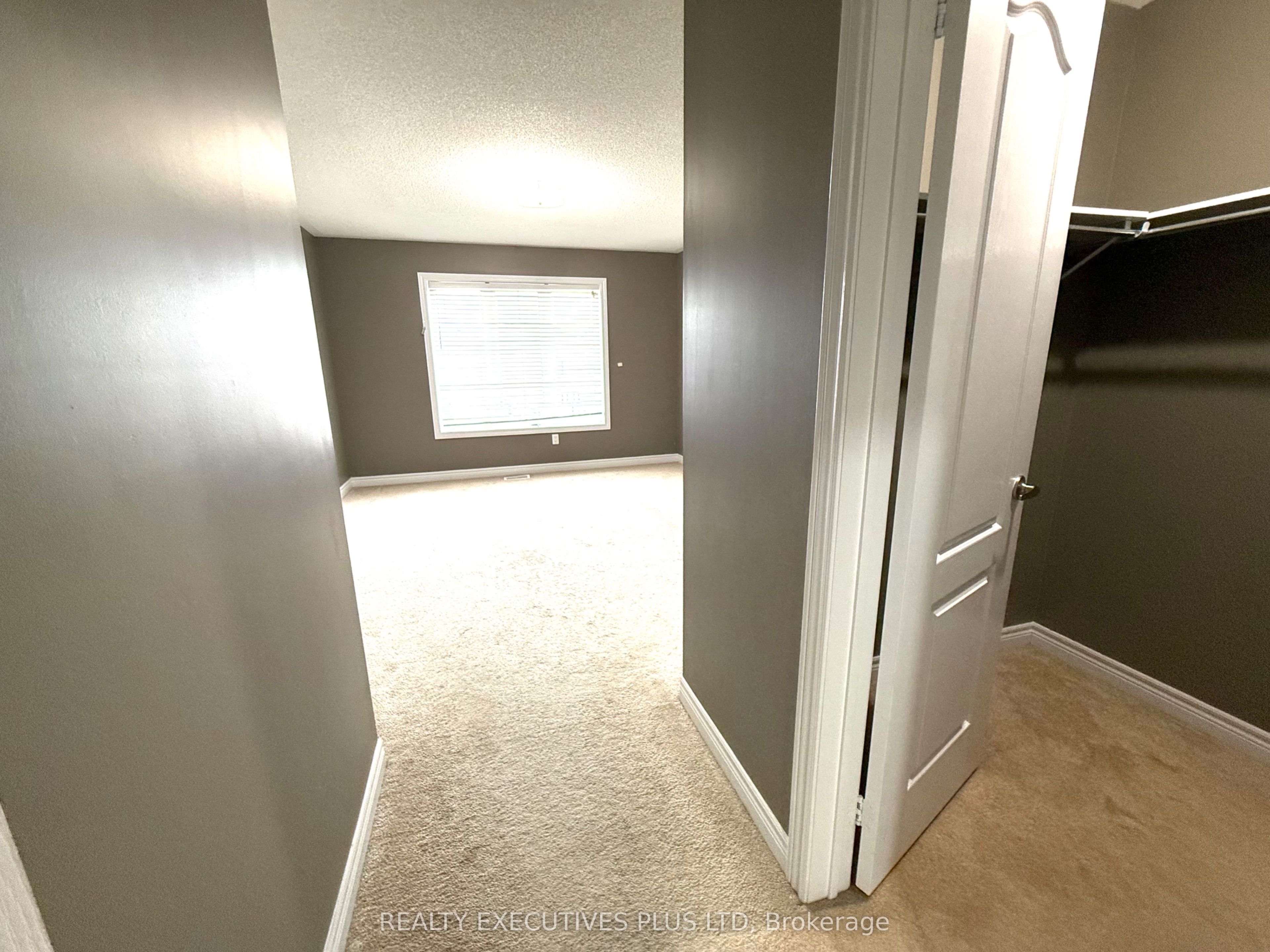 MLS #W12349273 image #17