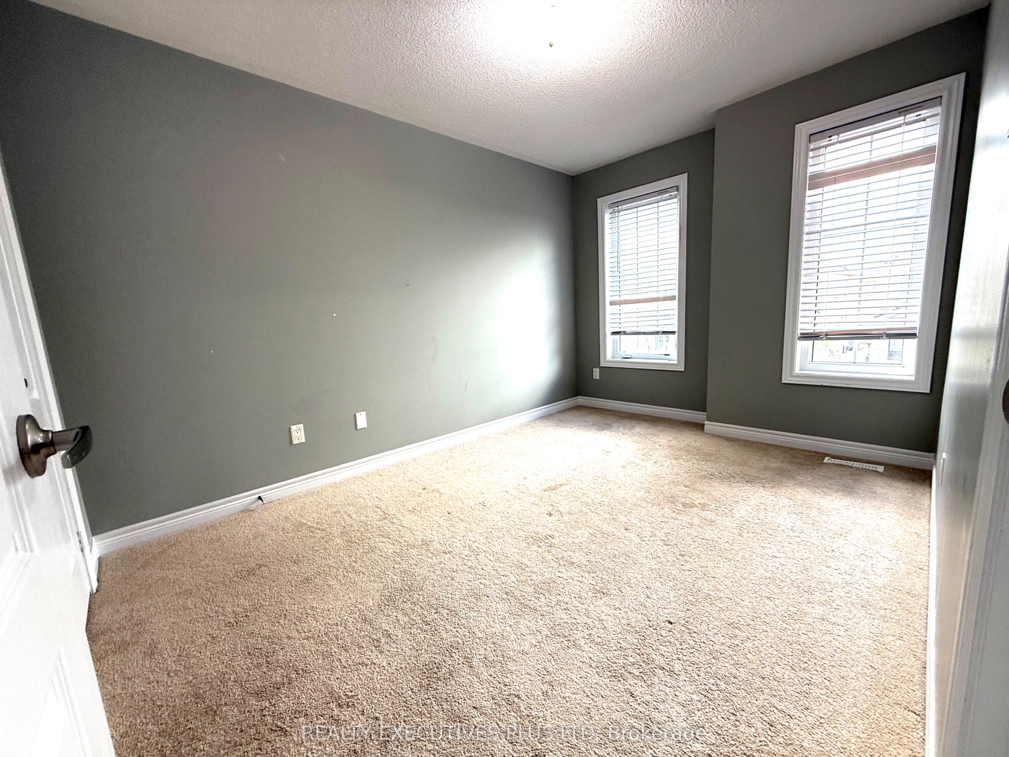 MLS #W12349273 image #25