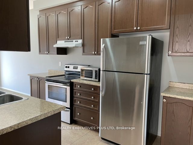 MLS #W12349273 image #7