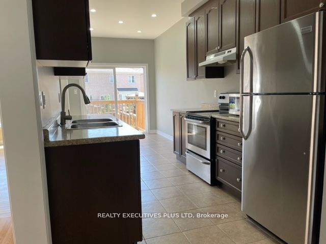 MLS #W12349273 image #8