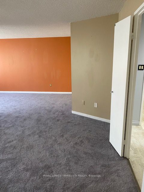 MLS #W12349281 image #10