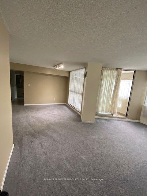 MLS #W12349281 image #14