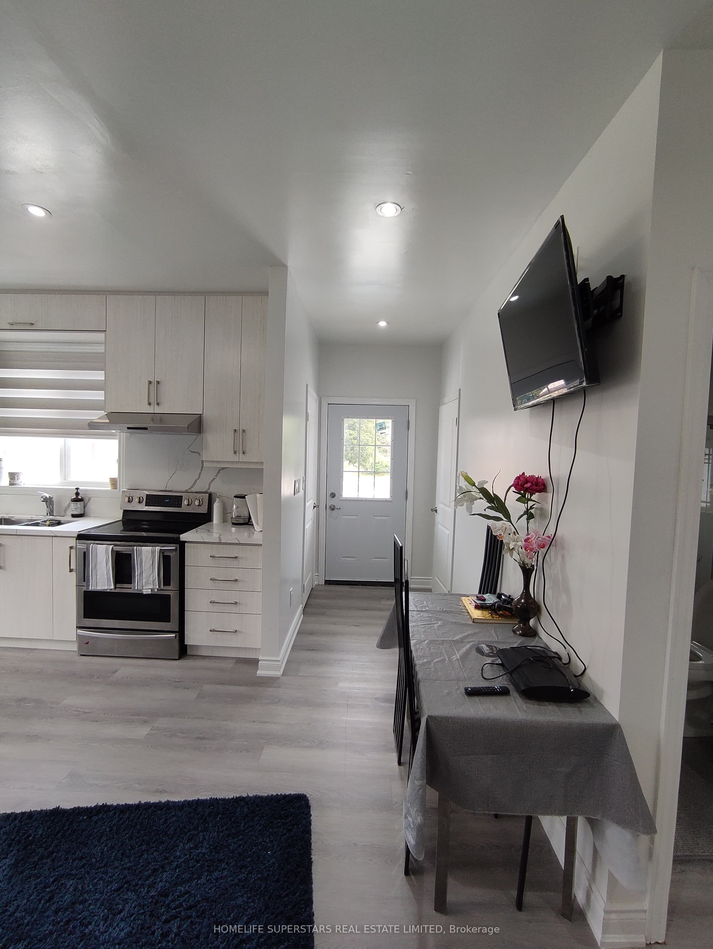 MLS #W12349493 image #3